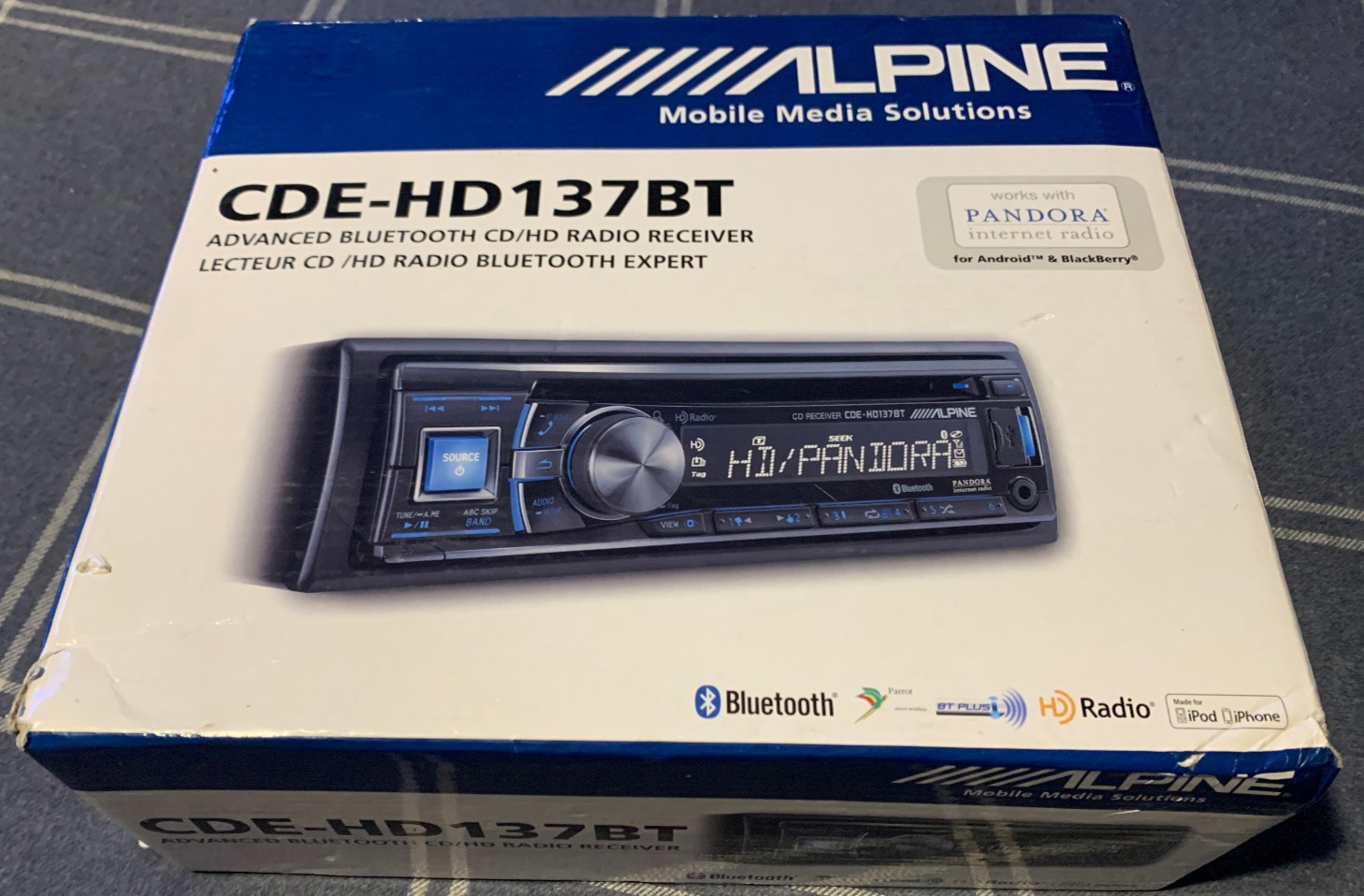 ALPINE CDE-HD137BT CAR CD PLAYER BLUETOOTH USB, MIC Etc NO REMOTE