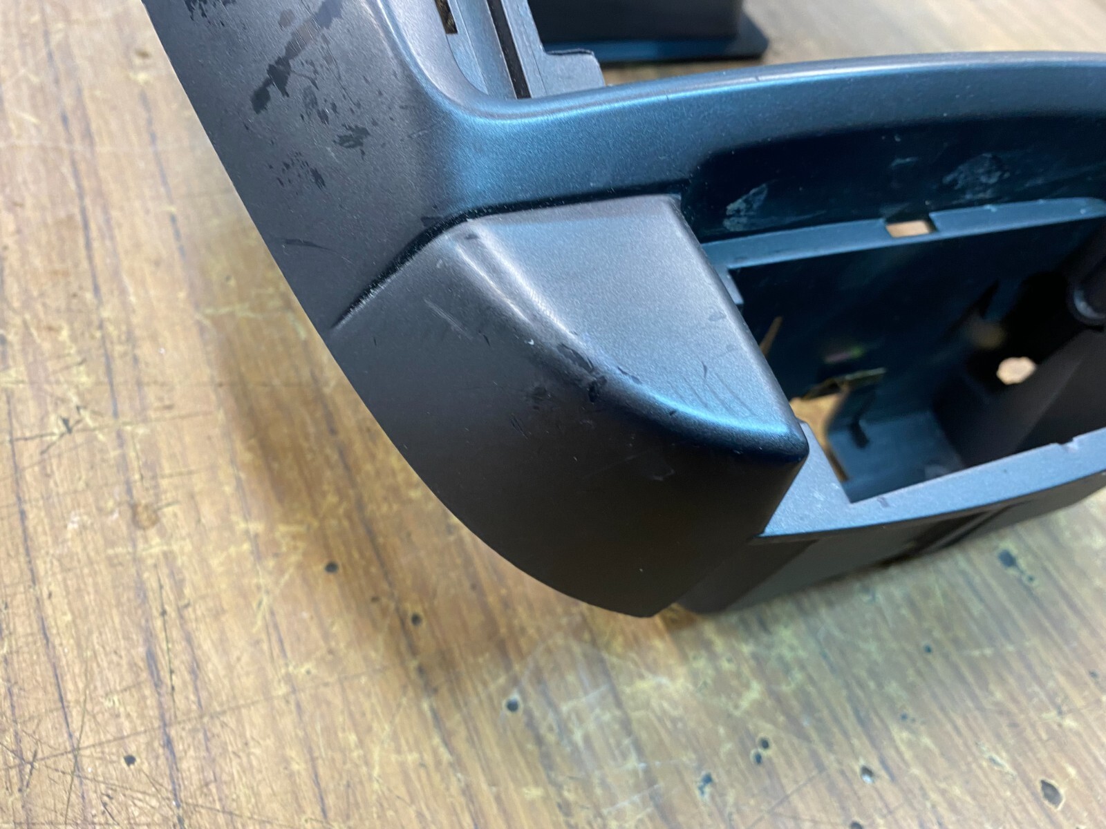 Ford Falcon AU S2,S3 Dash A/C Stereo Surround Dash Trim