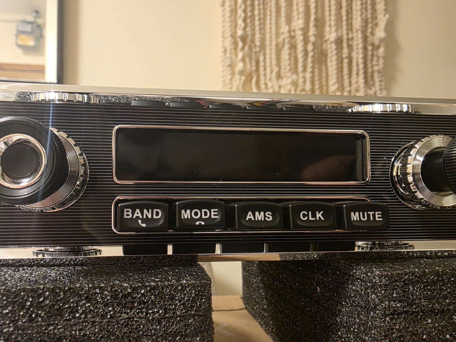 Mercedes W110 W114 W115 W108 W111 W112 W113 Classic Bluetooth And USB FM Radio