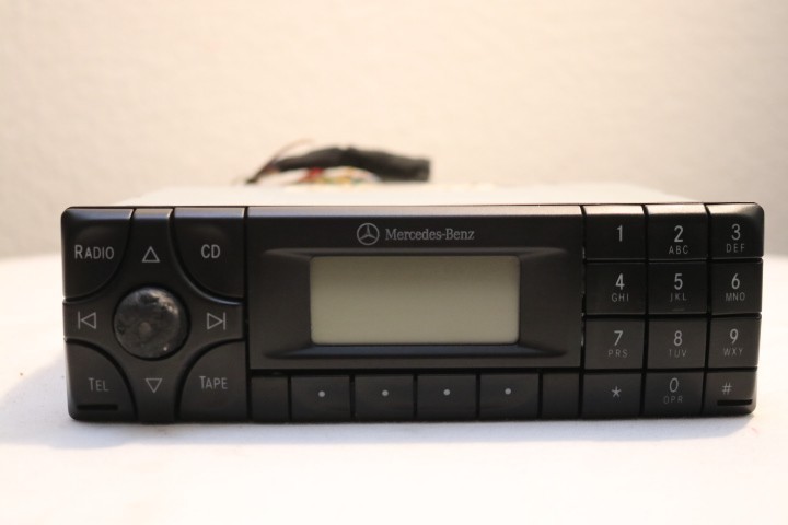 MERCEDES BE6003 CASSETTE STEREO 1999-2003 E320 SLK CLK430 W208 W/code