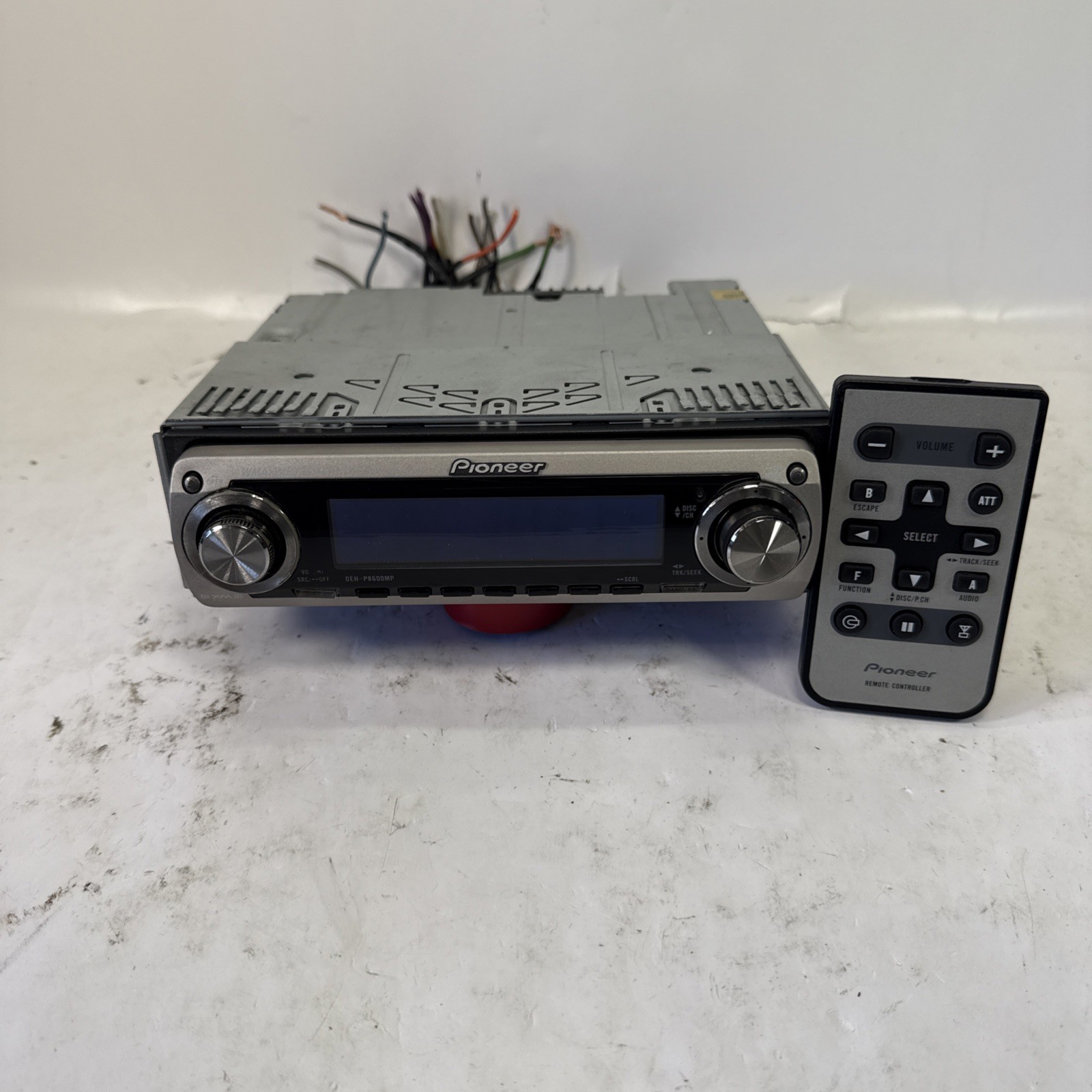(FLAWS) Pioneer Premier DEH-P8600MP Old School Stereo OEL DOLPHIN GRAPHICS 🐬