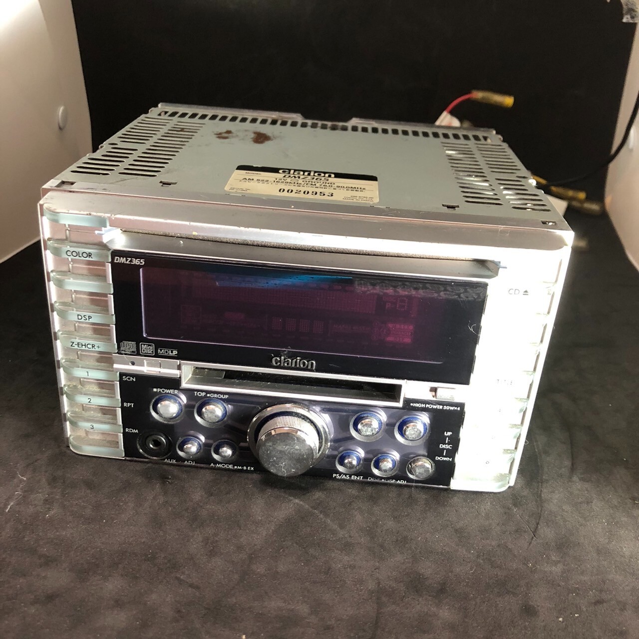 Clarion DMZ365 MD/CD player with car stereo harness working