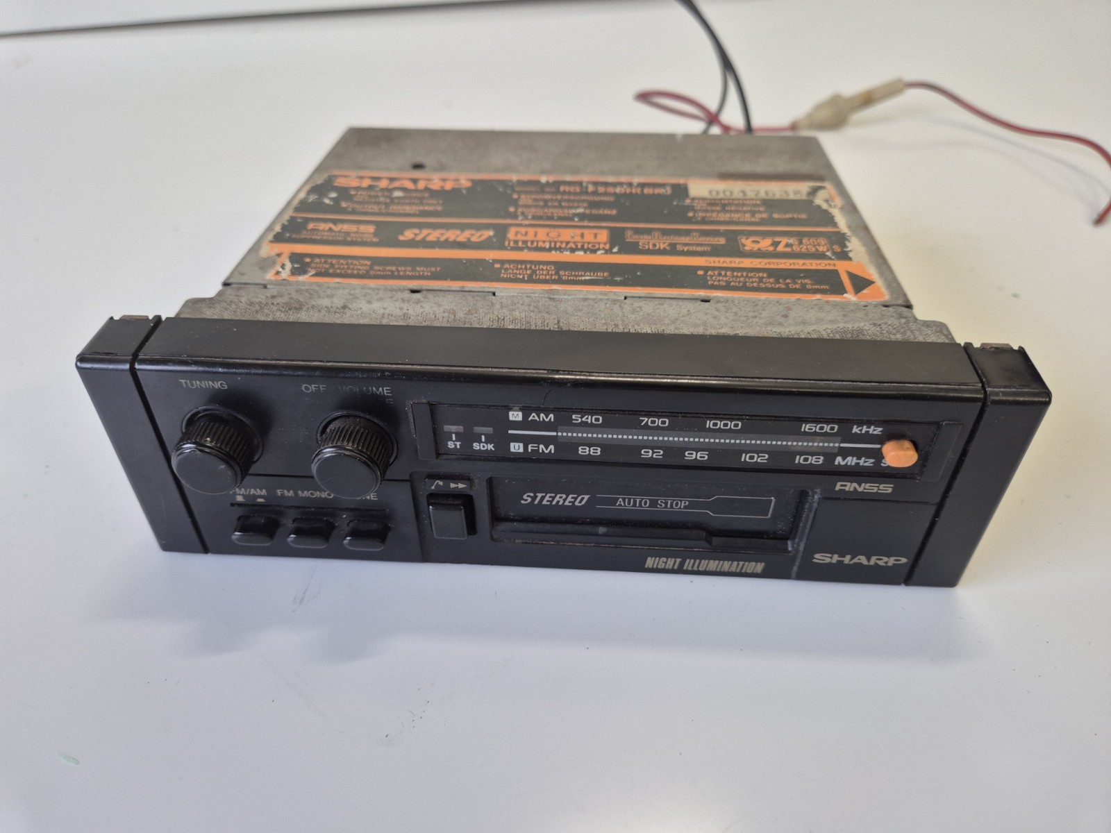 Vintage SHARP RG-250 BK Car Stereo Radio OEM