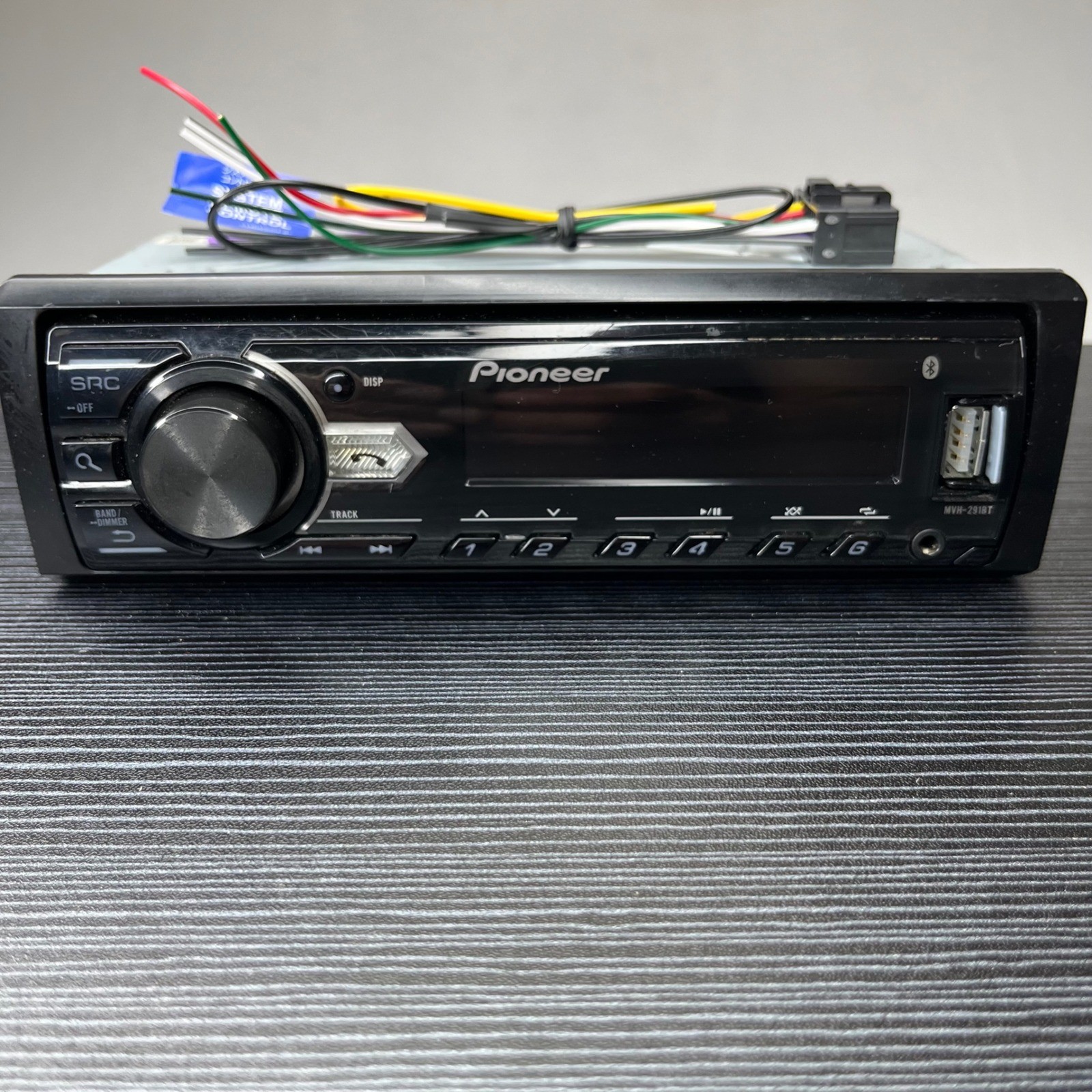 Pioneer MVH-291BT Digital Media Receiver Black Bluetooth USB AUX Single DIN Car