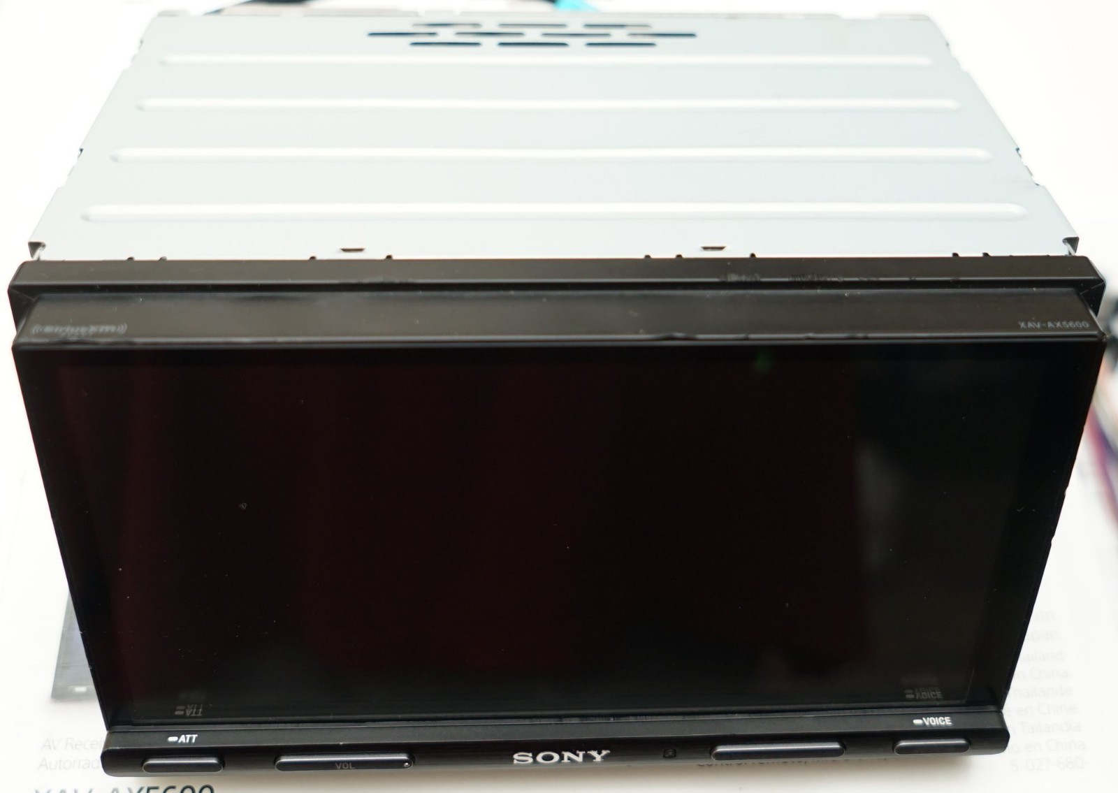 Sony XAV-AX5600 AV Receiver Bluetooth Car Audio Apple Android Play Radio