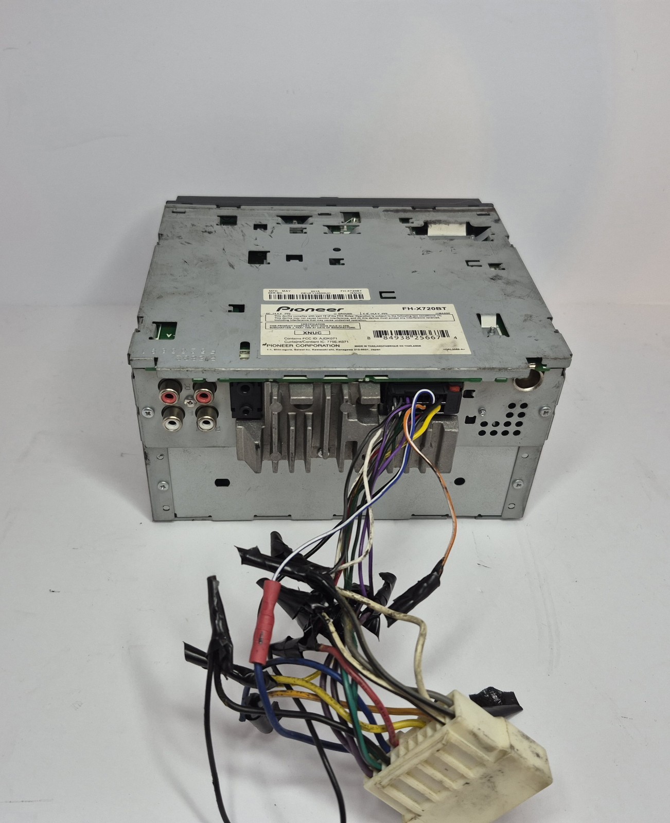 Pioneer AM/FM Radio w/ USB MP3 CD Head Unit Receiver FHX720BT – FOR PARTS
