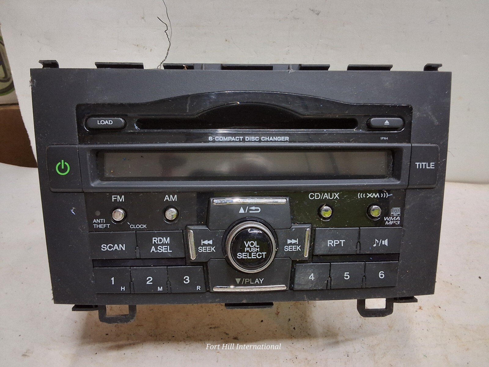 10 11 Honda CRV AM/FM XM 6 CD radio receiver OEM 1PN4