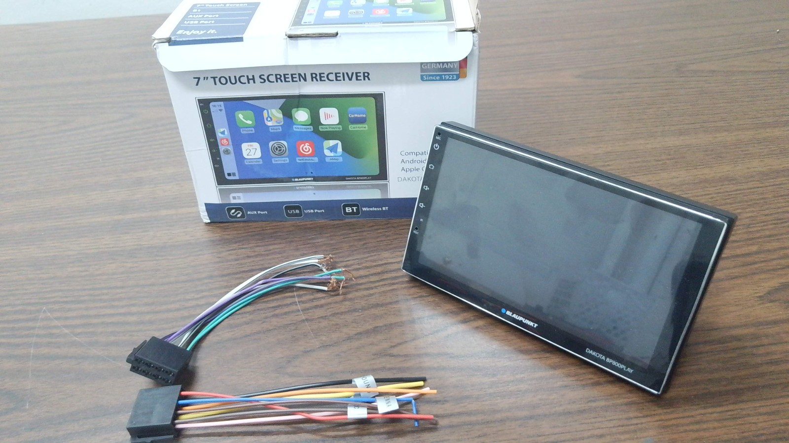Blaupunkt BP800PLAY 6.8 Double DIN MECHLESS Fixed Face Touchscreen Receiver-ASIS