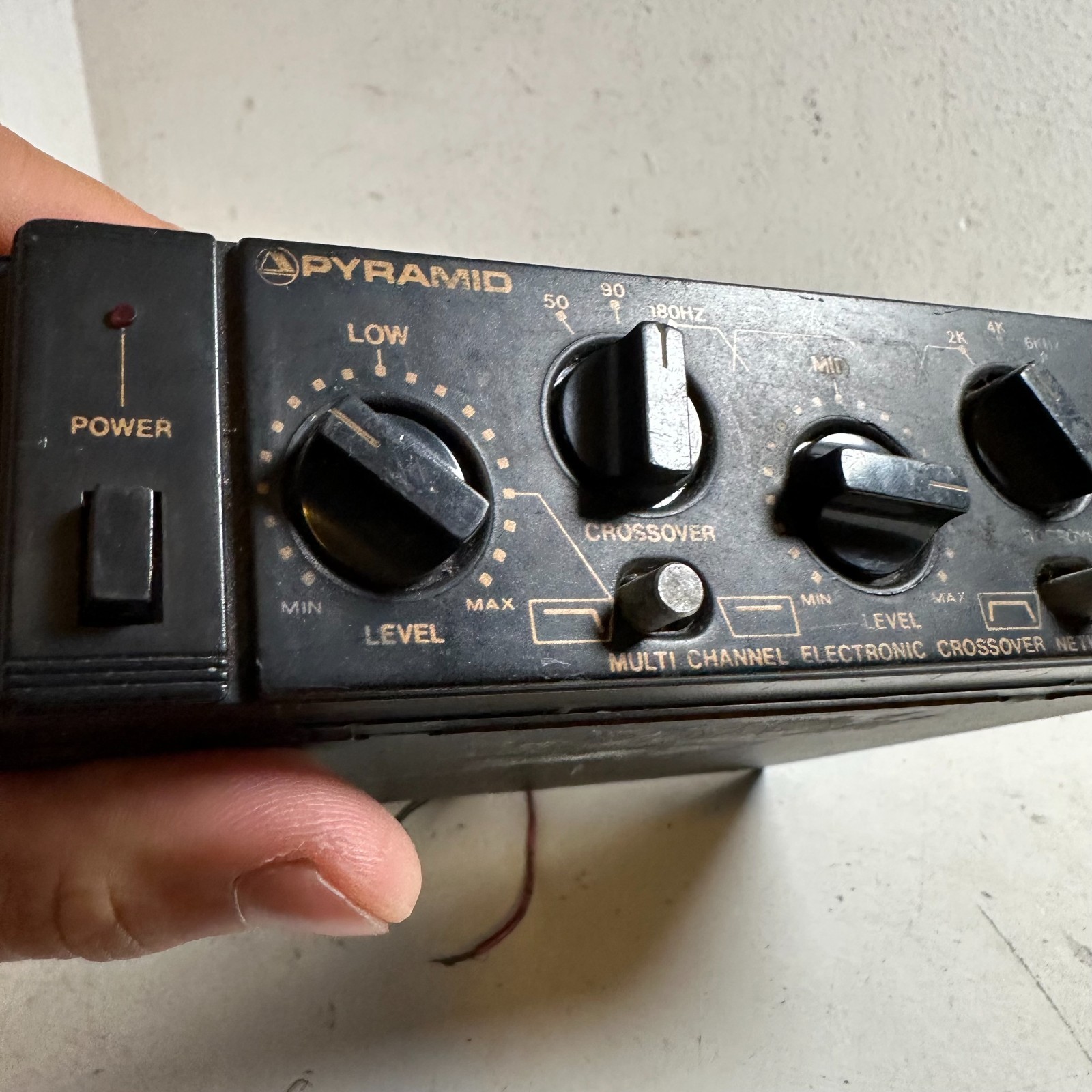Pyramid CR70 Gold Series Black Multi-Channel Electronic Crossover Network
