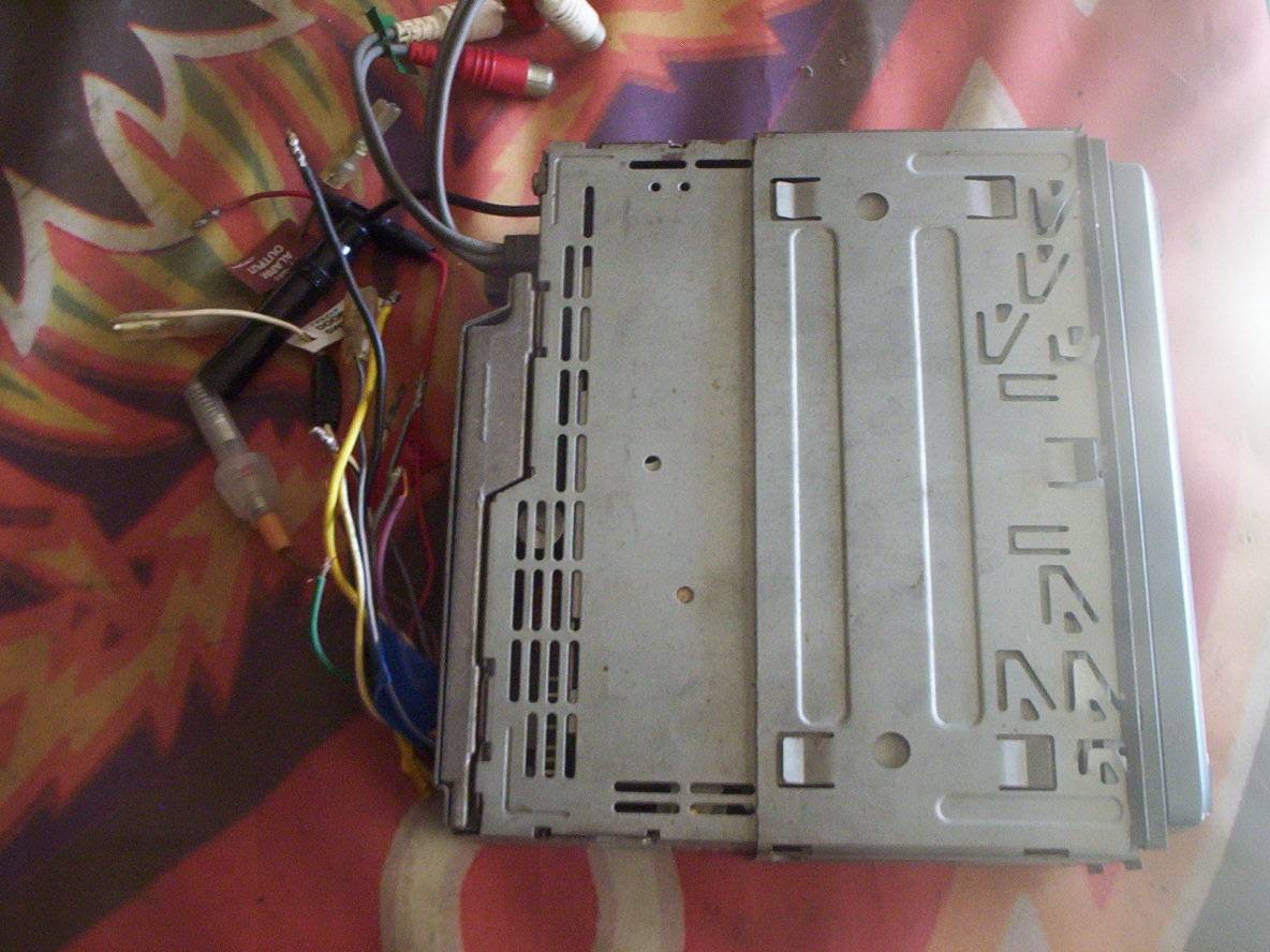 pioneer premier deh-p400 super tuner car stereo read description first