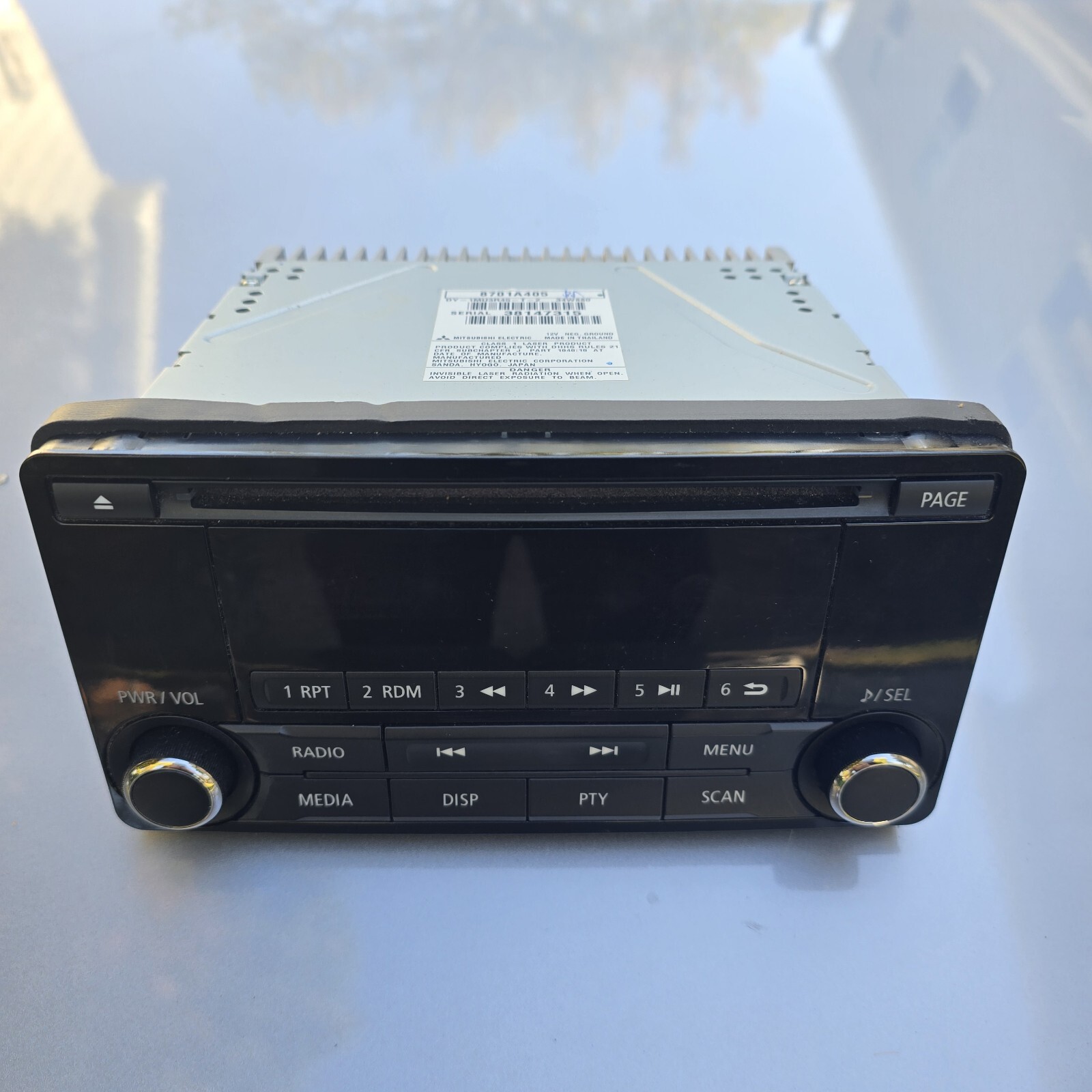 MUTSUBISHI ELECTRIC 8701A405 CAR RADIO – OEM Perfect Condition BLUETOOTH