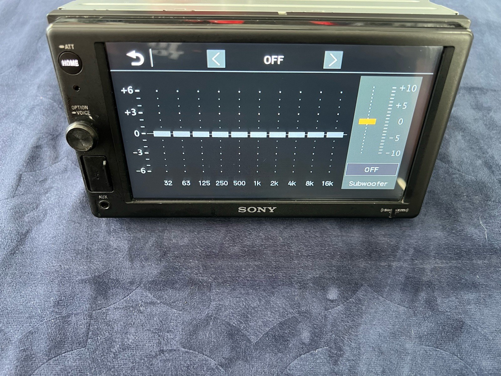 ⭐️Pre-Owned, TESTED⭐️Sony Apple CarPlay|BT|USB| AUX| AM/FM -(XAV-AX1000)