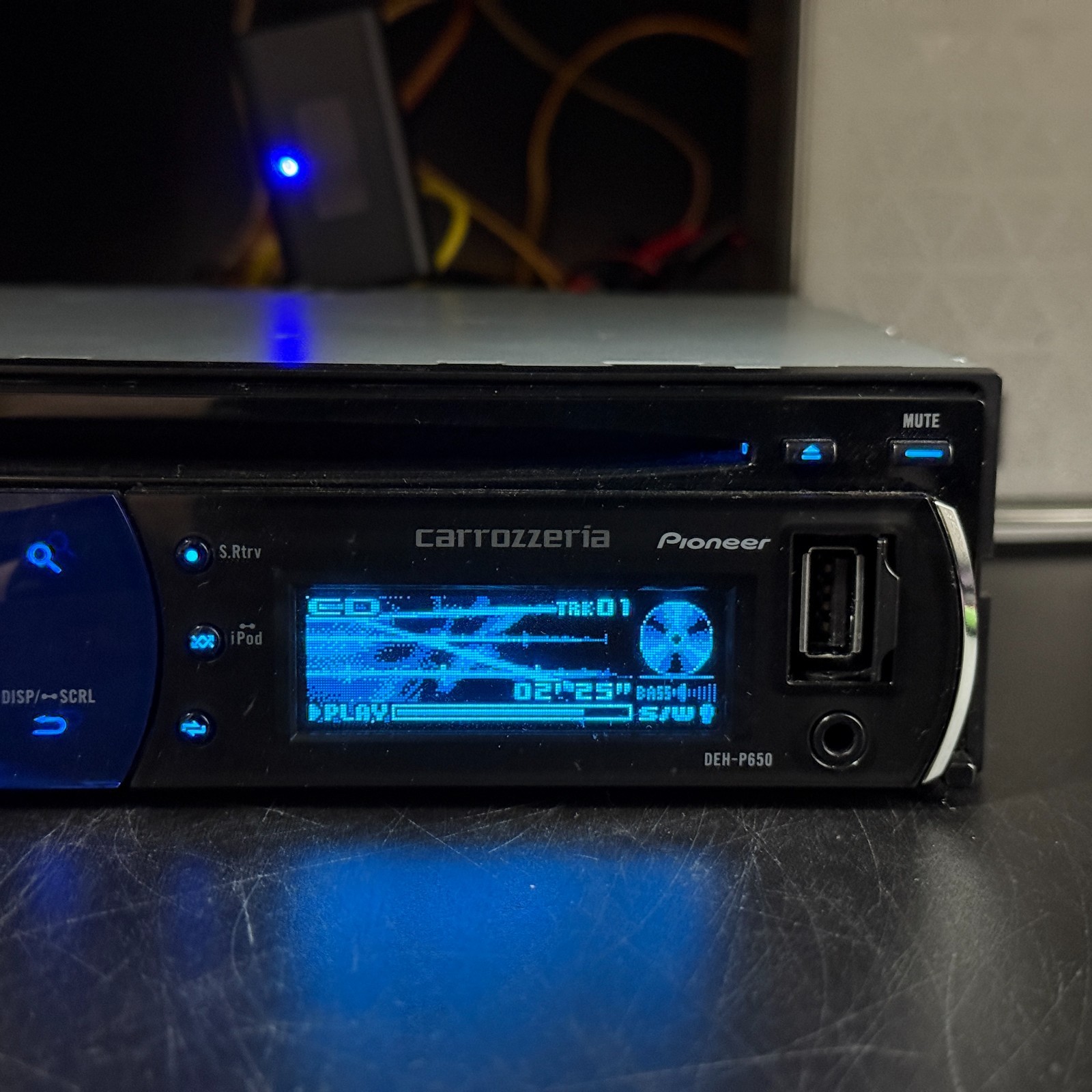Pioneer Carrozzeria DEH-P650 1Din Car CD Player AUX USB Tested Working In Stock