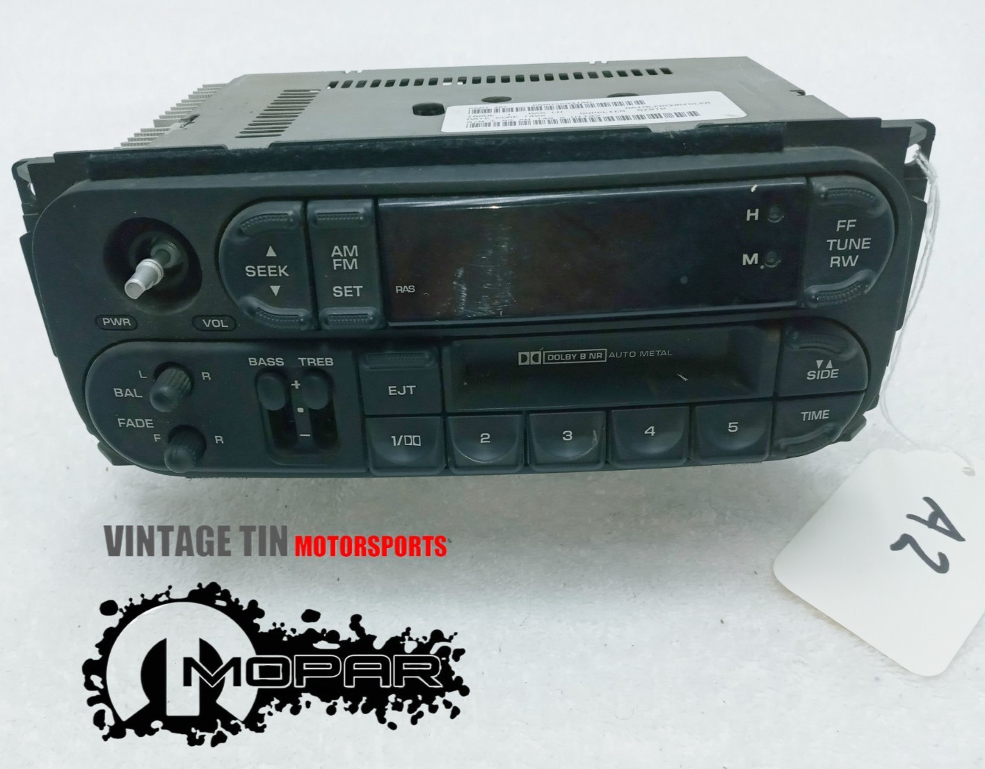 New-Take Out from Dealer AM FM Cassette 1998-02 Dodge Chrysler Jeep P56038931AB