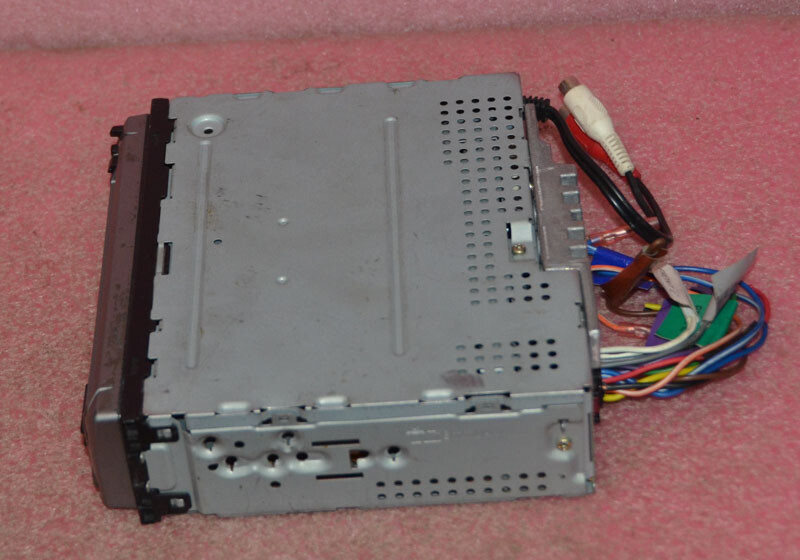 Kenwood CD Receiver Model KDC-2022.