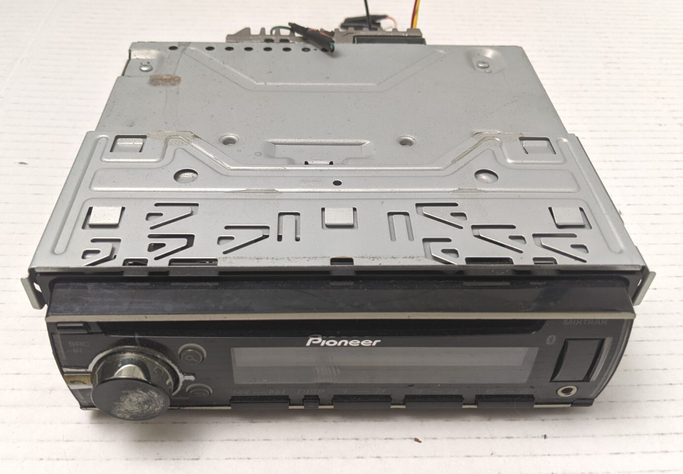 Pioneer DEH-X6700BT USB/CD/MP3 In Dash Receiver
