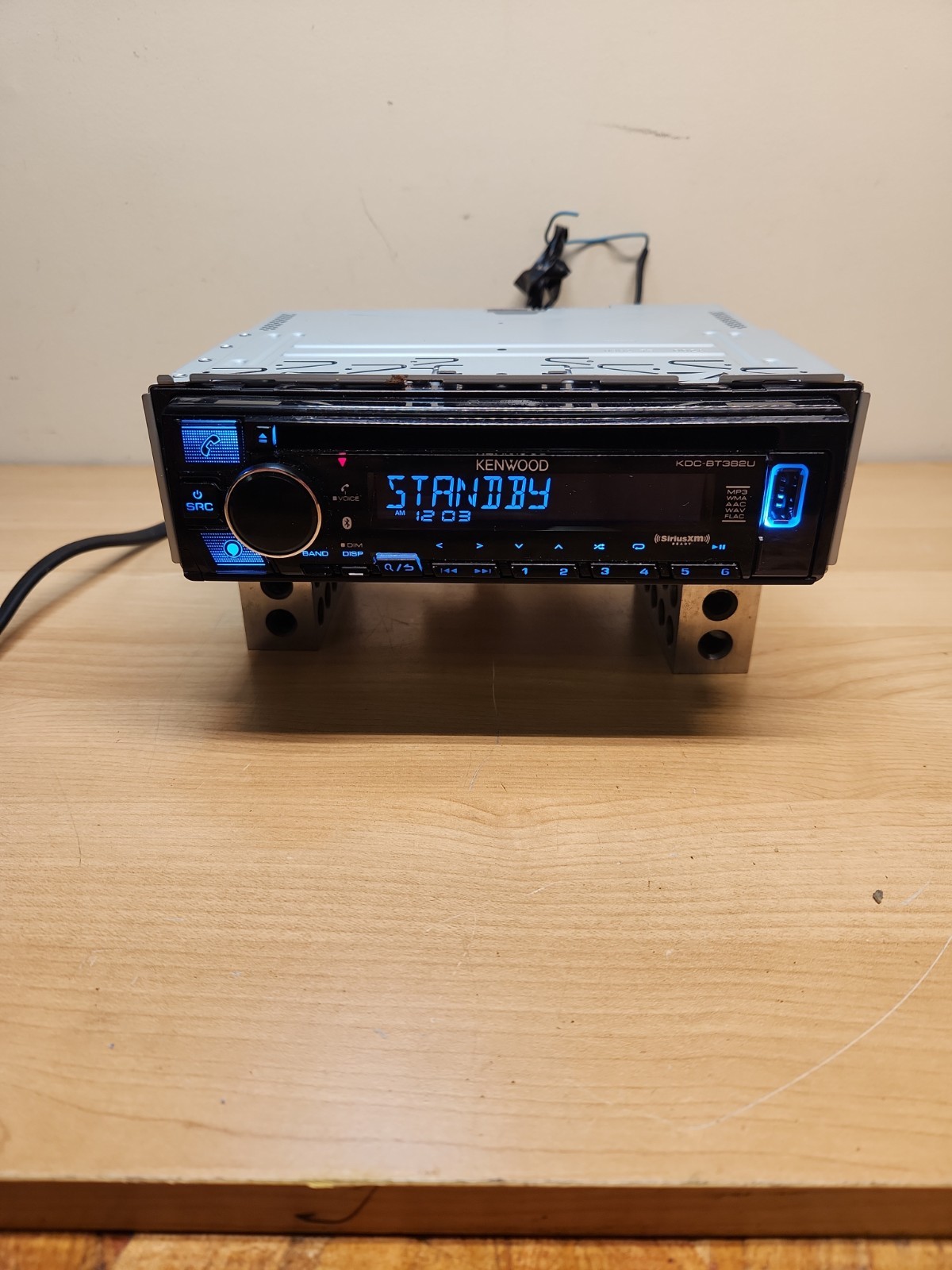 Kenwood KDC-BT382U Single DIN CD Player Car Stereo Receiver Bluetooth USB TESTED