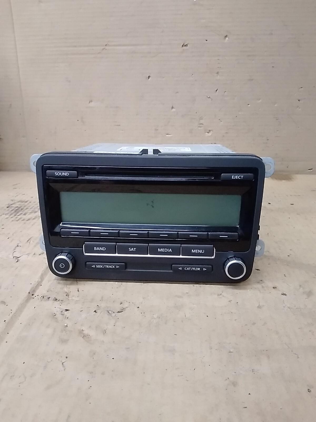 2011 2012 VOLKSWAGEN JETTA W/O CITY REC NAV AM-FM-CD-SAT RADIO