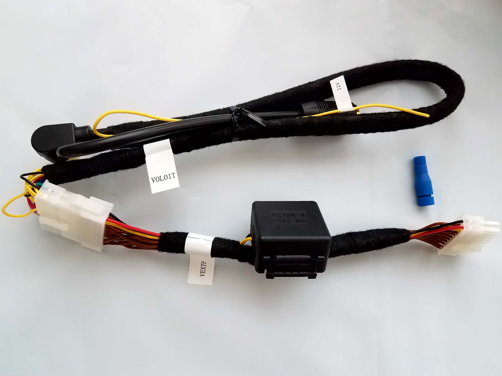 GROM AUX 3.5mm car kit adapter interface select Volvo S40 S60 V70 01-09 #VOL01A1