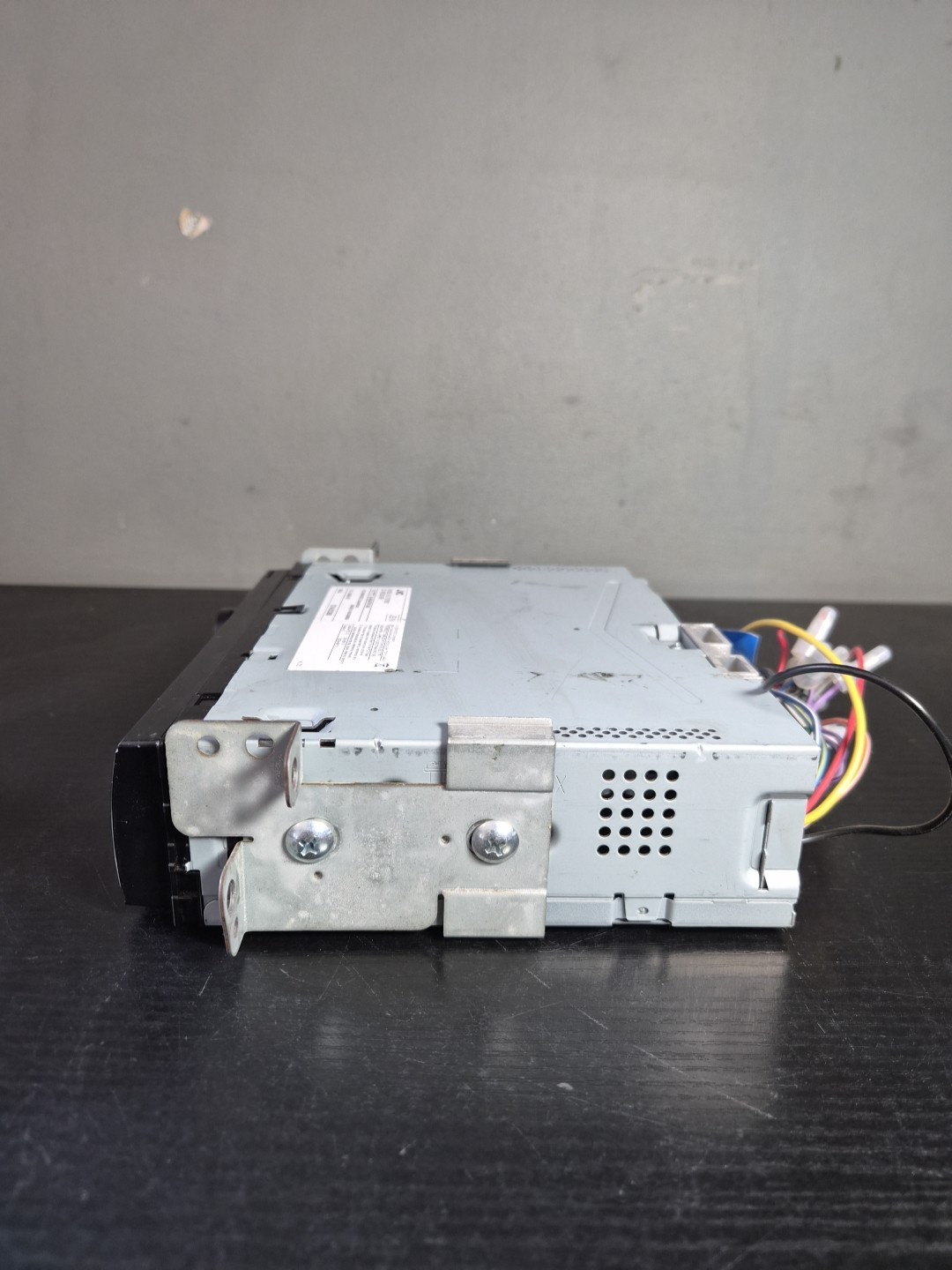 Used JVC KD-TD70BT CD RECEIVER CAR AUDIO – USB Bluetooth AUX CD MP3