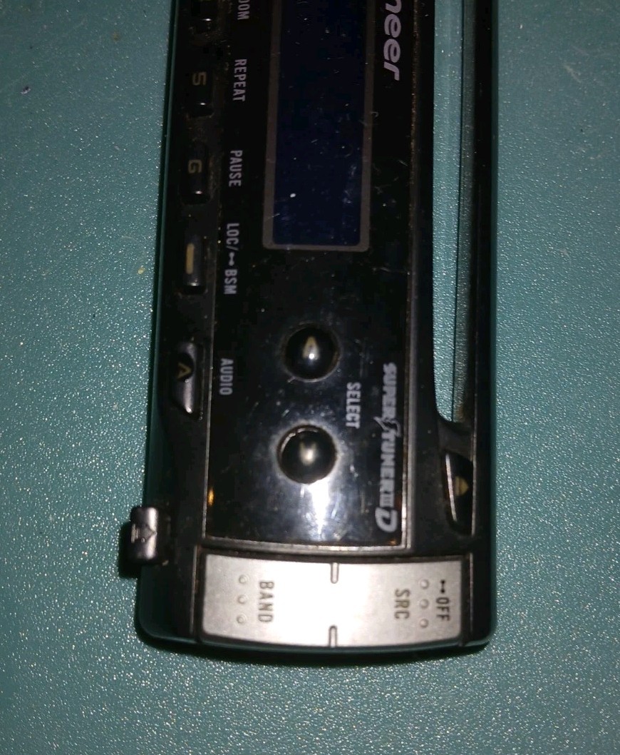 Pioneer DEH-1800 Car Stereo ~ CD Radio FACEPLATE ** Face Plate ONLY ** -H