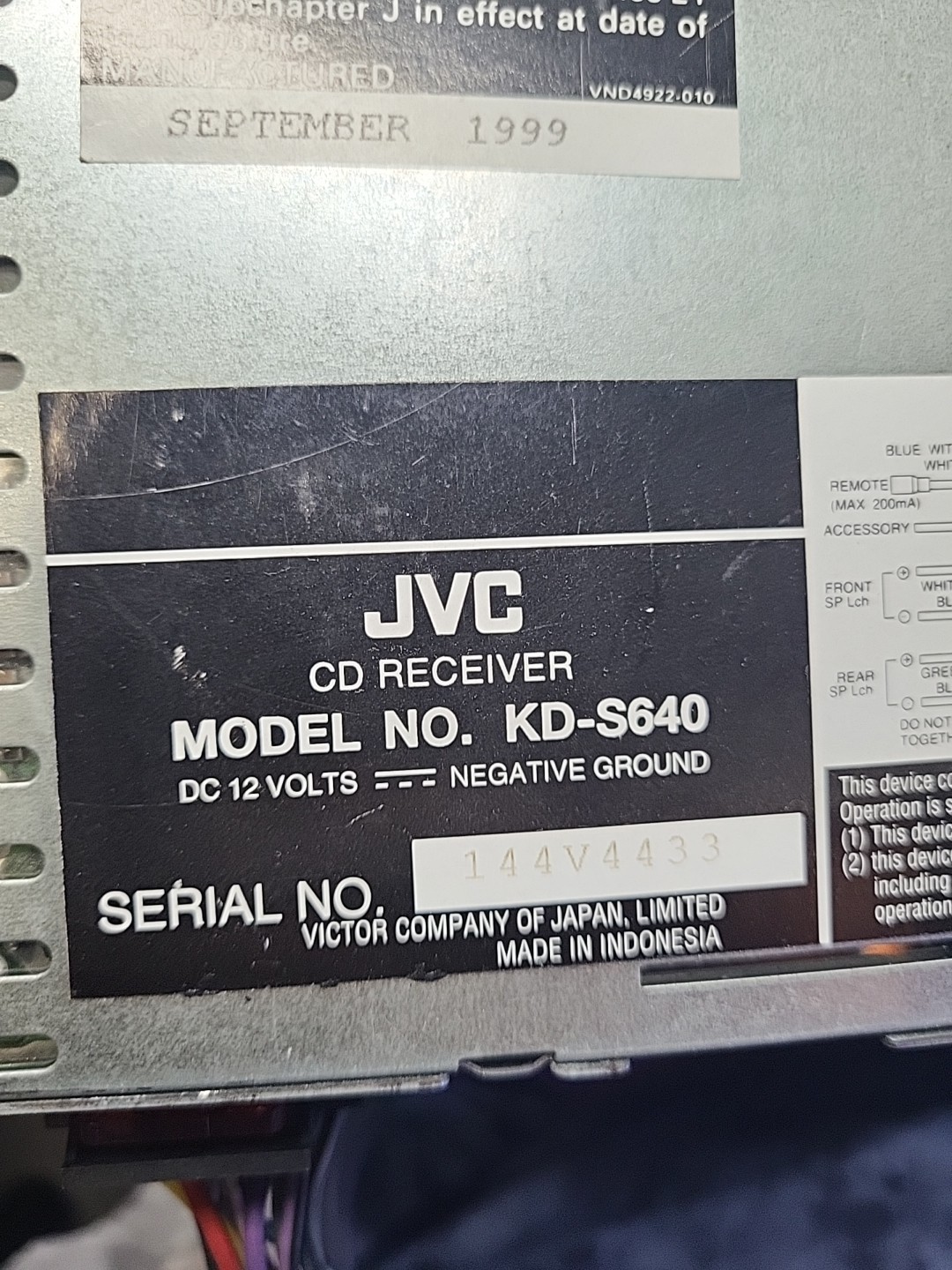 JVC KD-S640 CD Player In Dash Receiver with Removable Face (1999)