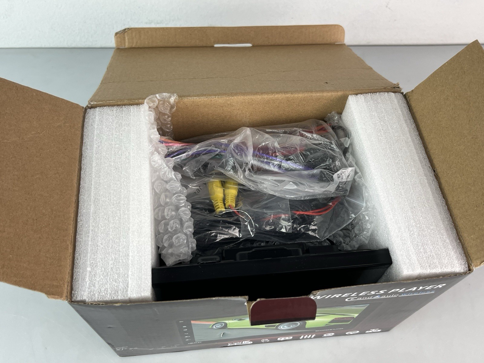 A3664 Car Radio Wireless Car IPS Player 9” w/AHD Camera