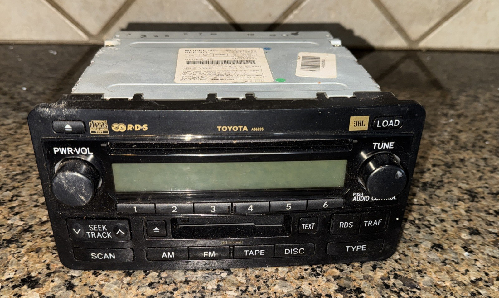 Toyota Factory Radio, Model 86120-OC120 Untested