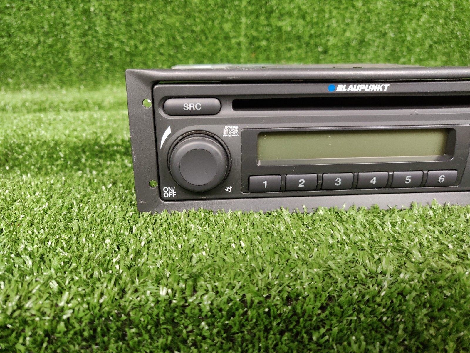 Fiat 7648734516 7 648 734 516 7 354 928 920 7354928920 Original Car Radio