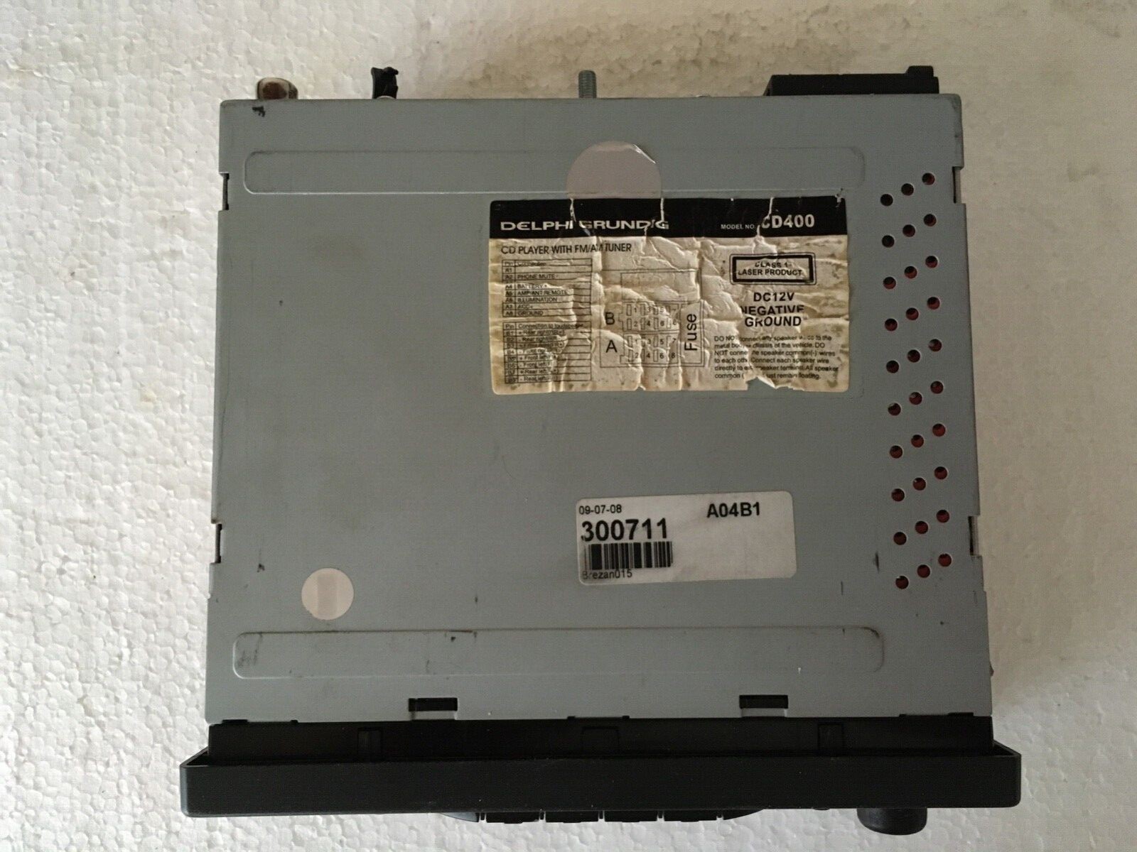 GRUNDIG DELPHI CD400 car radio audio AU 10091-12B1