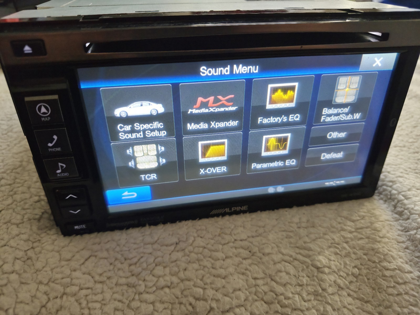 Alpine INE-W940 RARE Double Din Bluetooth- CD/DVD USB – GPS – Touchscreen *READ*
