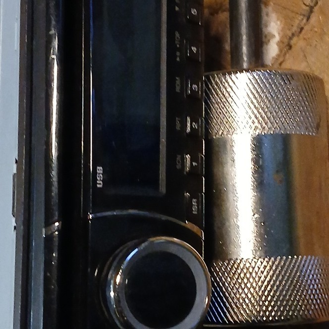 Clarion CZ300 1 DIN Head Unit, HD Radio THD300 HD Module included
