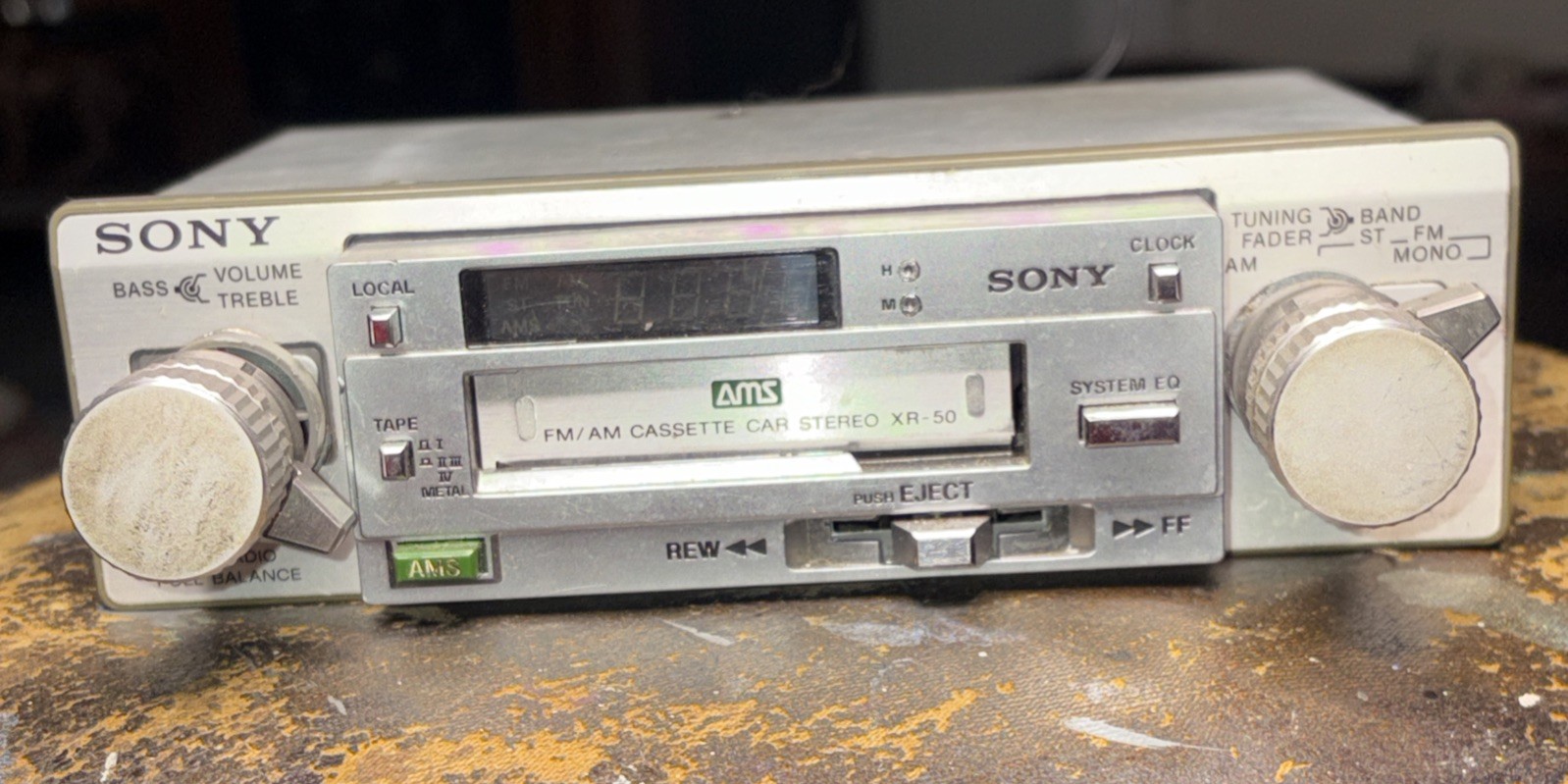 Sony XR-50 Radio FM/AM Cassette Car Stereo (Untested) Old School Two Knob Muscle