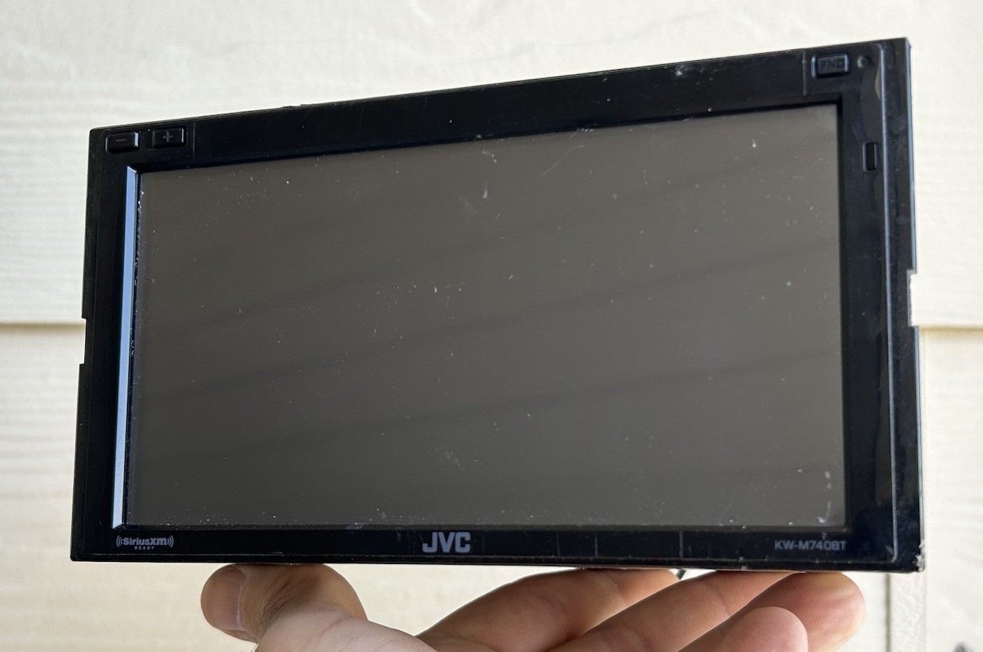 Excellent! JVC (KW-M740BT) 2-DIN Digital Media Monitor w/ Receiver (TOUCHSCREEN)