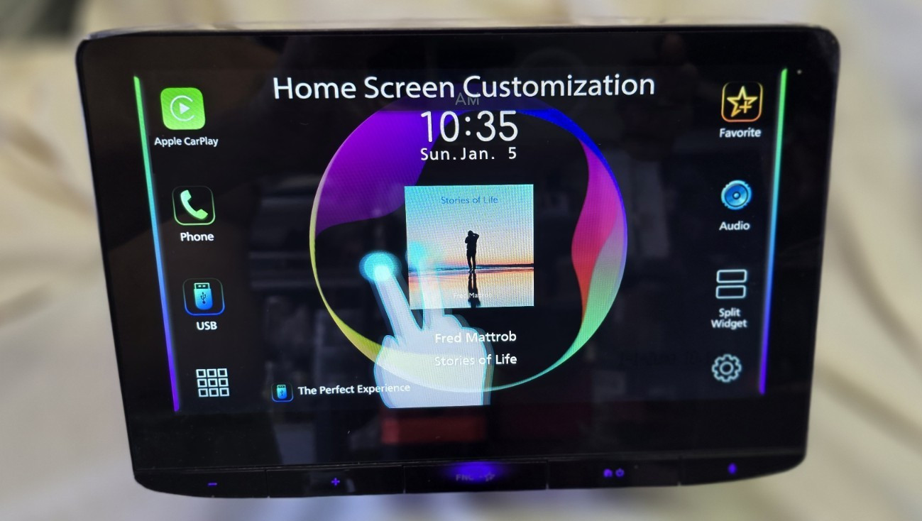 JVC KW-Z1000W 10.1″ Digital multimedia receiver w/floating touchscreen display.