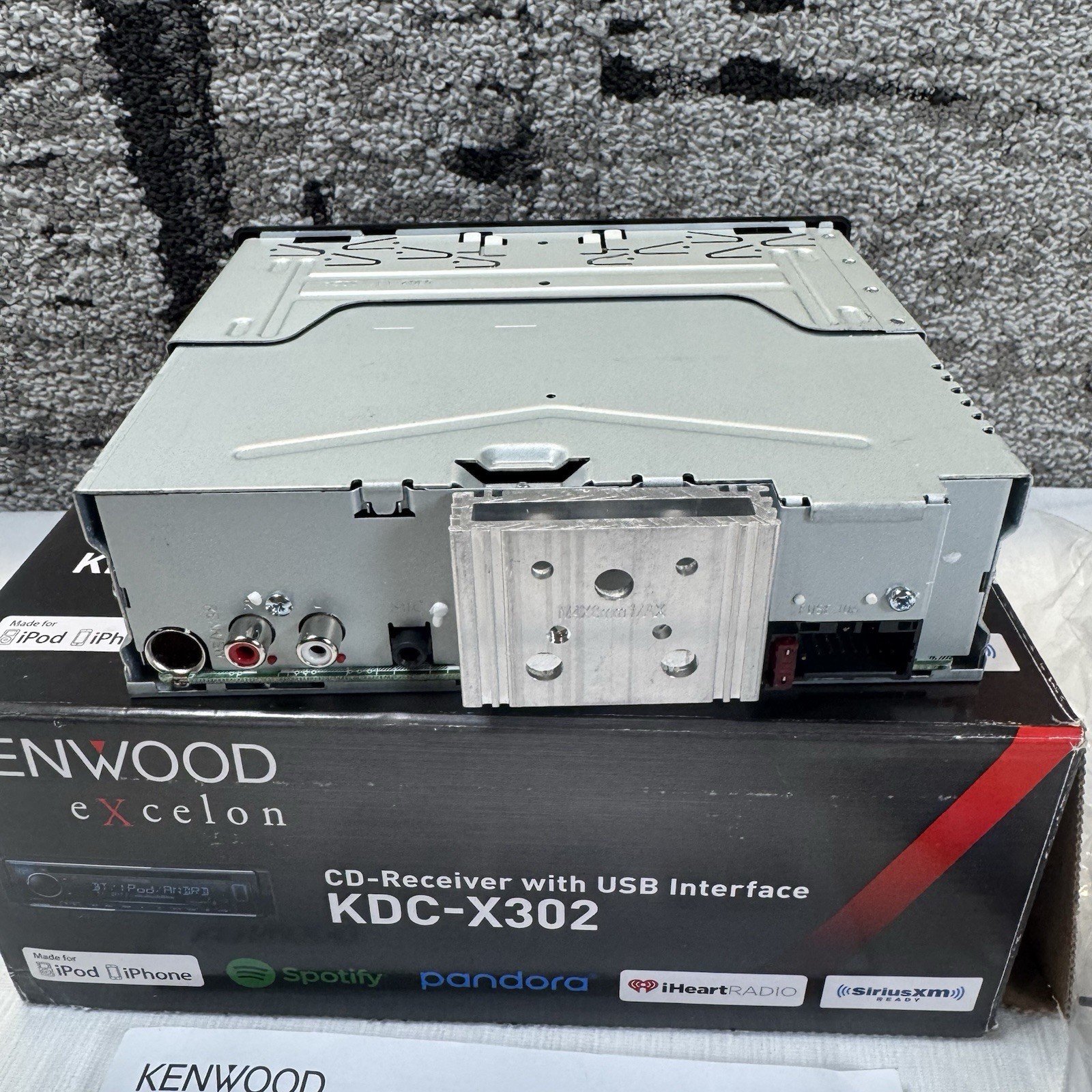 Kenwood Excelon KDC-BT272U Bluetooth CD Receiver USB
