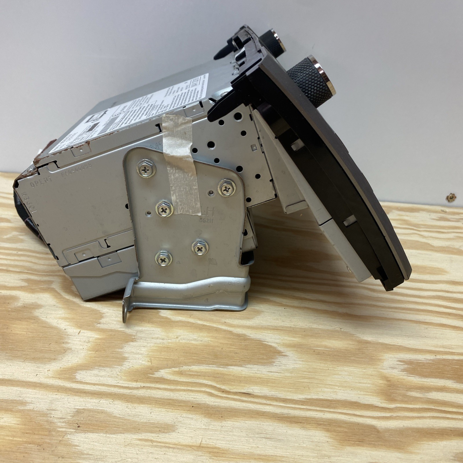 2014 -2019 Toyota Tundra Radio OEM Model# 86140-0C191 XM receiver
