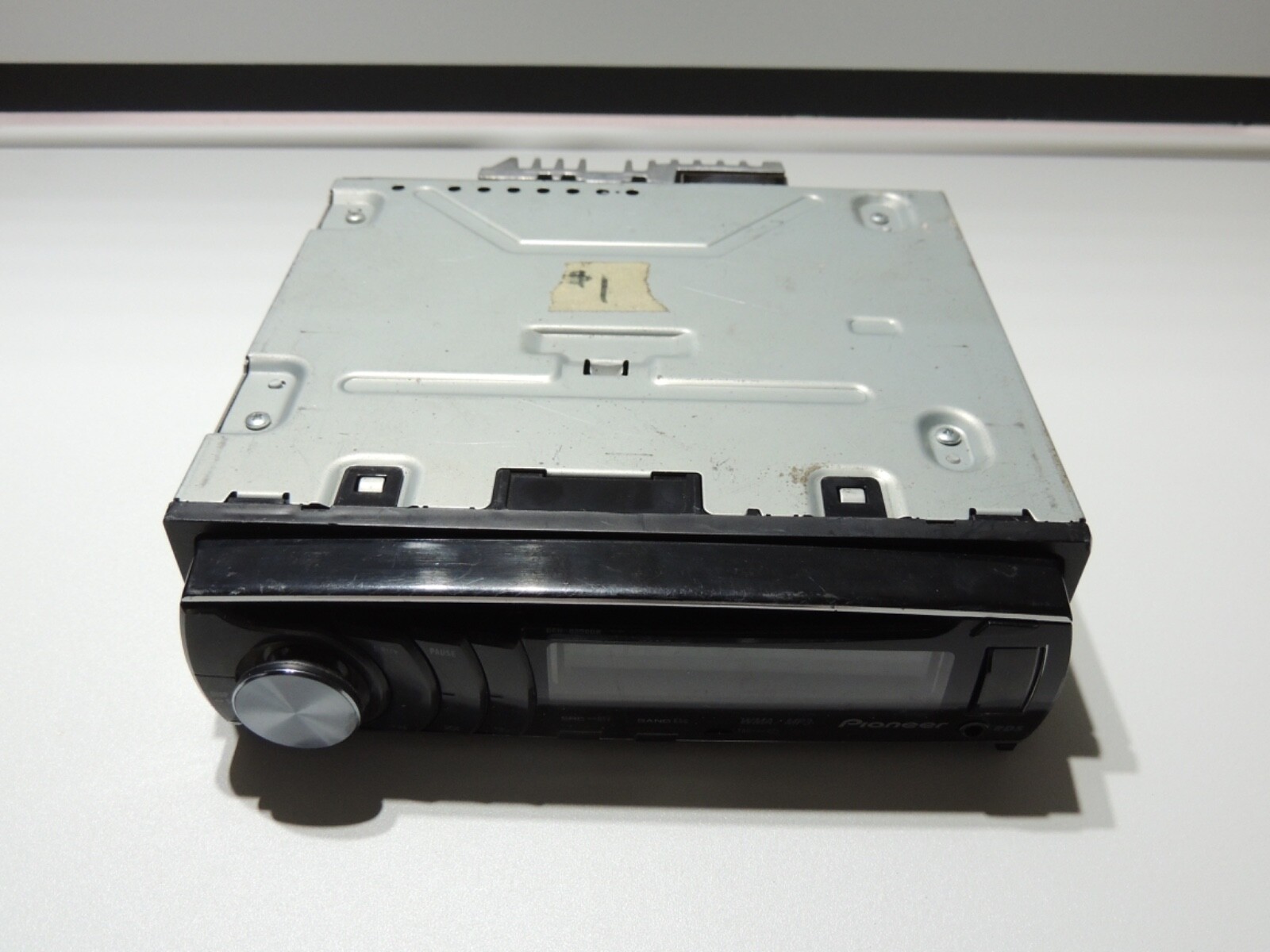 PIONEER DEH-P6000UB CD PLAYER, Rare And Hard To Find.