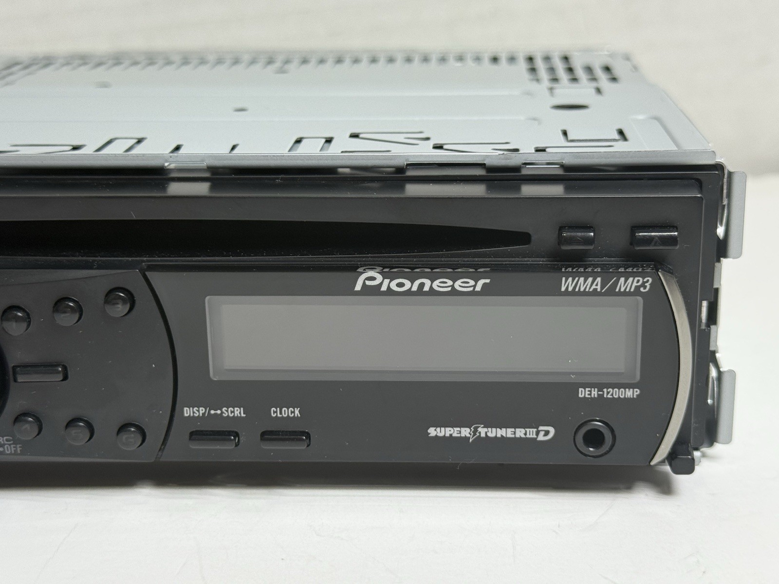 Pioneer DEH-1200MP CD Player AM/FM WMA MP3 AUX Super Tuner w/ Remote & Box