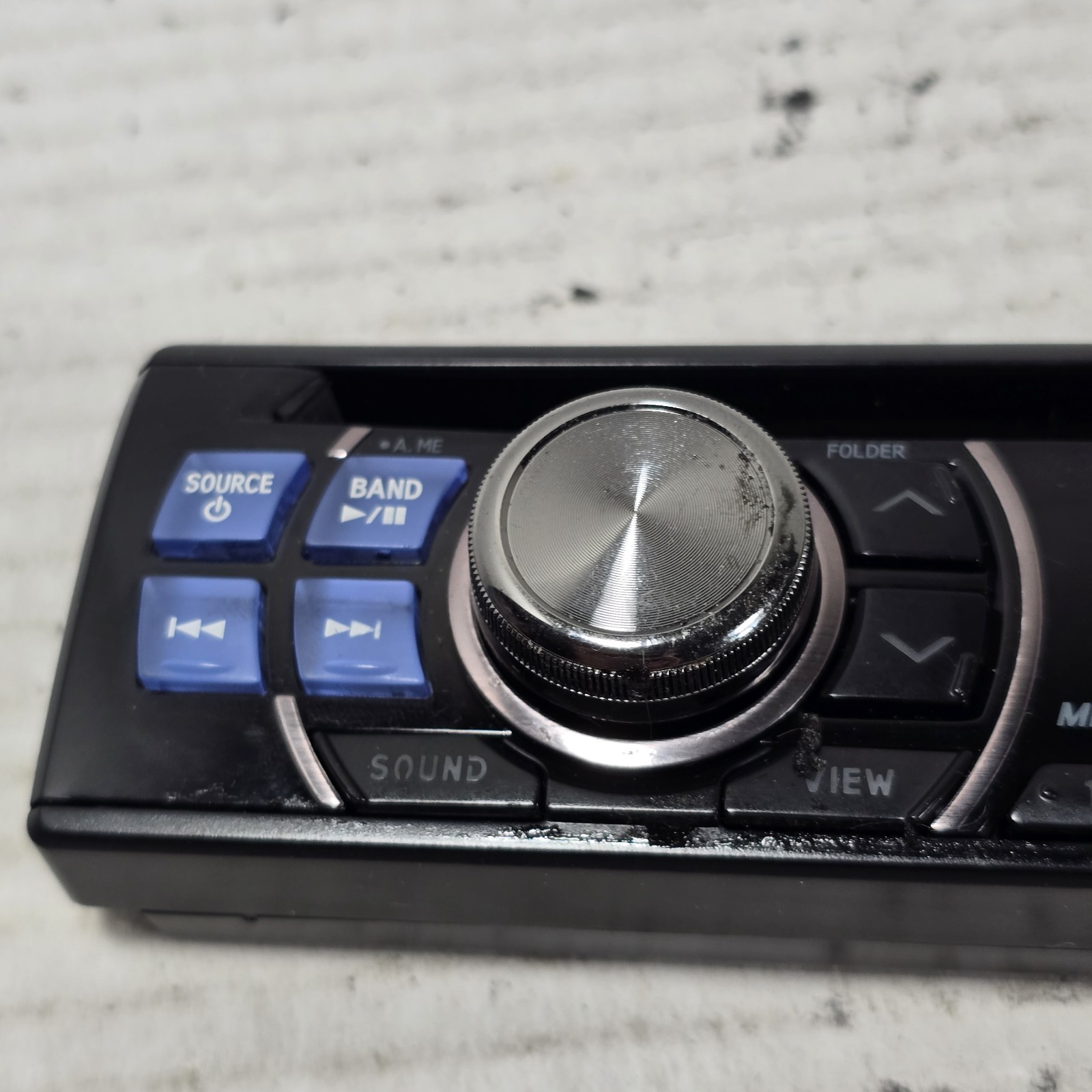 Alpine Model No CDE-100 In Dash – FACE ONLY !!!