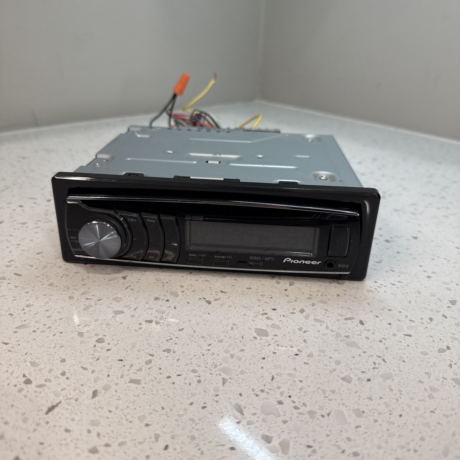Pioneer DEH-P6300UB CD Player