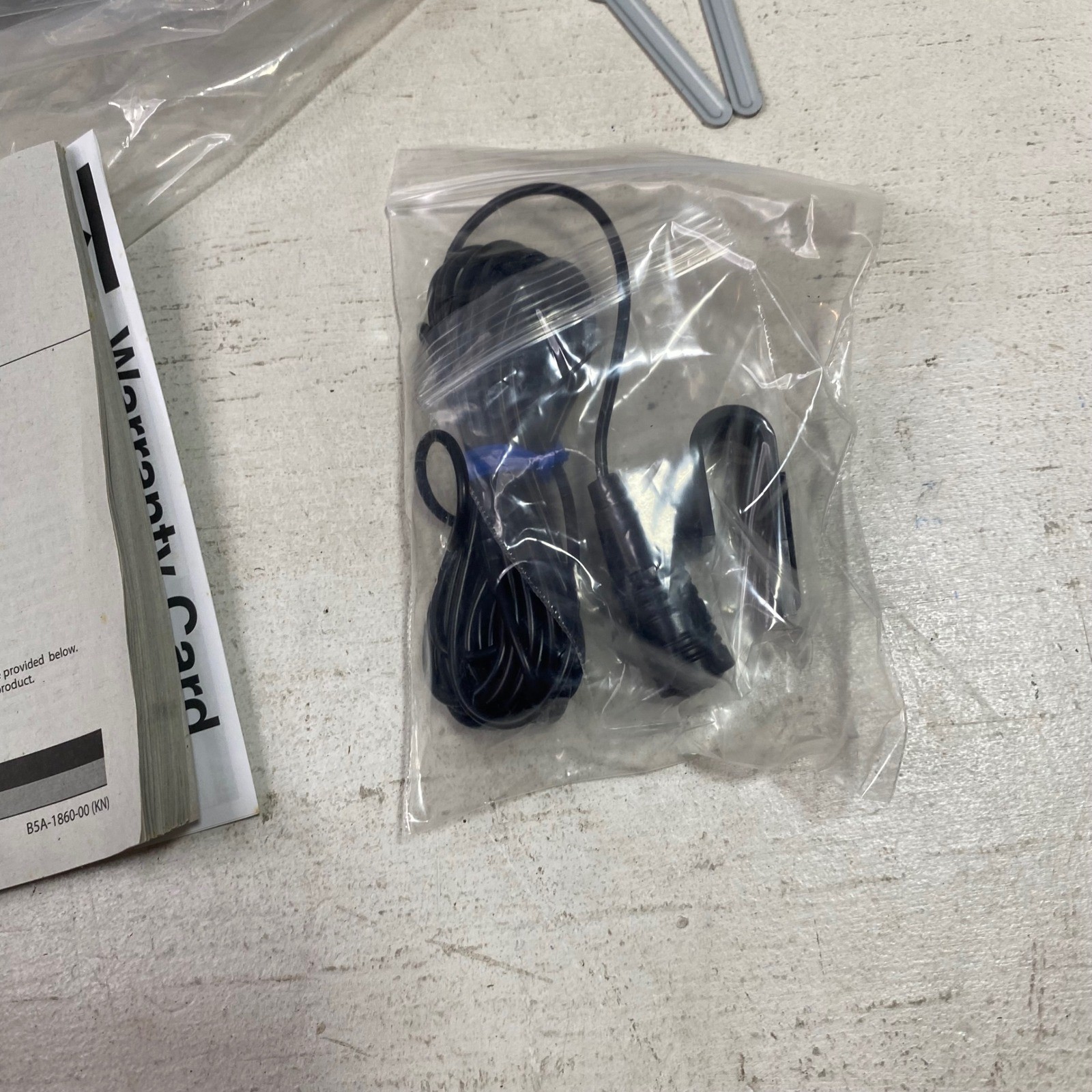 Kenwood KDC-BT268U Car CD Receiver Bluetooth USB Pandora iHeartRadio Single DIN