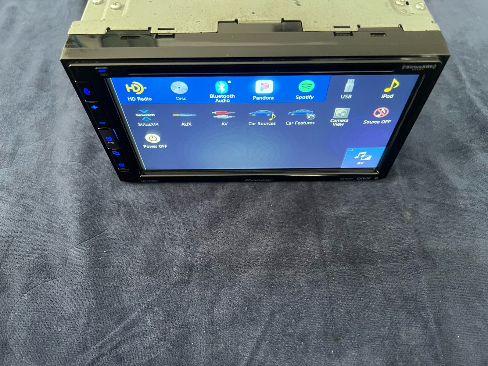 ⭐️Pre-Owned,TESTED⭐️Pioneer APPLE CARPLAY| BT|USB| AM/FM| CD| DVD-(AVH-2550NEX)