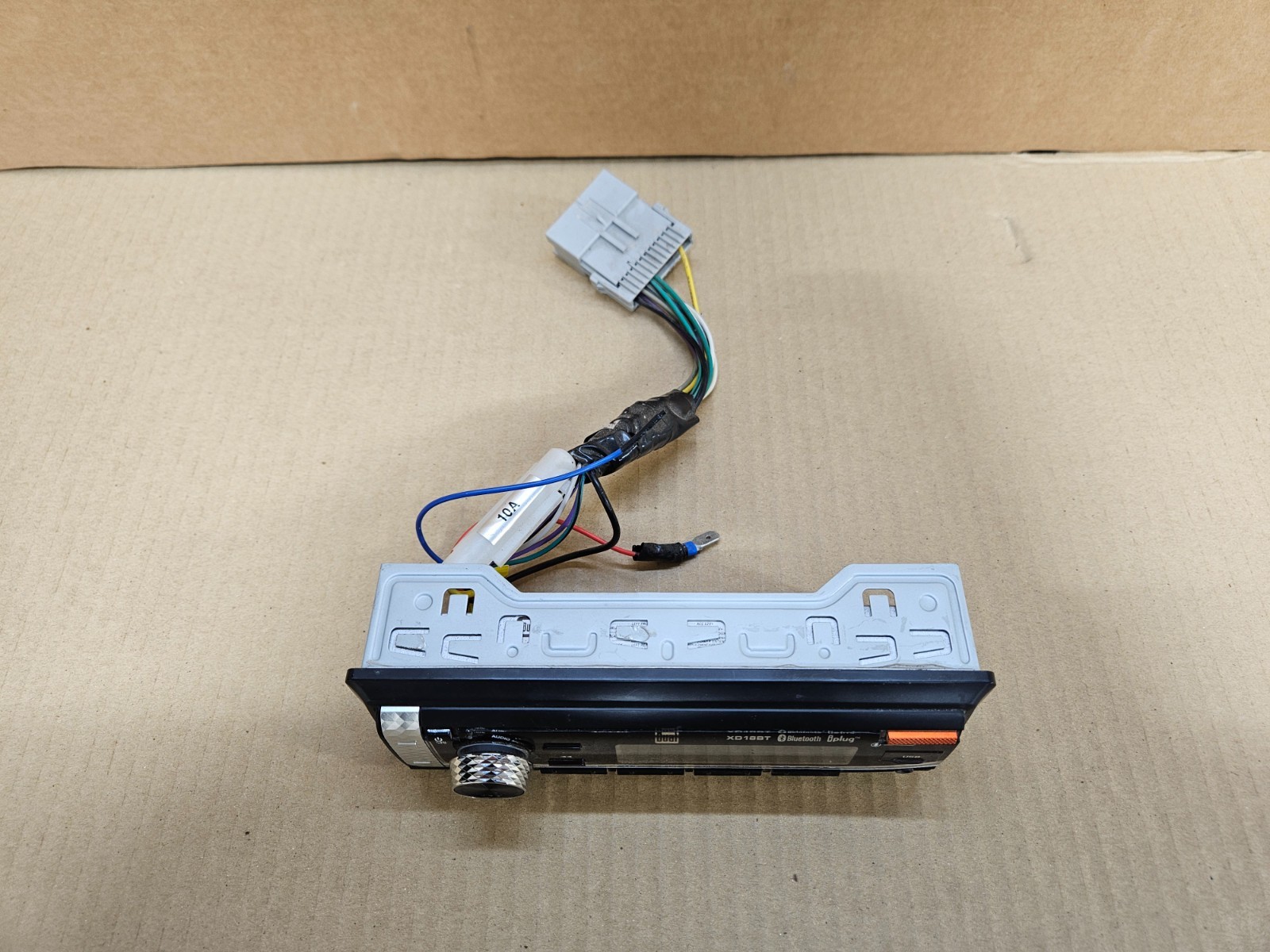 DUAL Bluetooth Radio XD18BT
