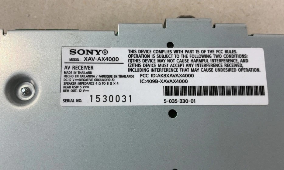 SONY 6.95″ DIGITAL BLUETOOTH MULTIMEDIA RECEIVER XAV-AX4000 CARPLAY/ANDROID