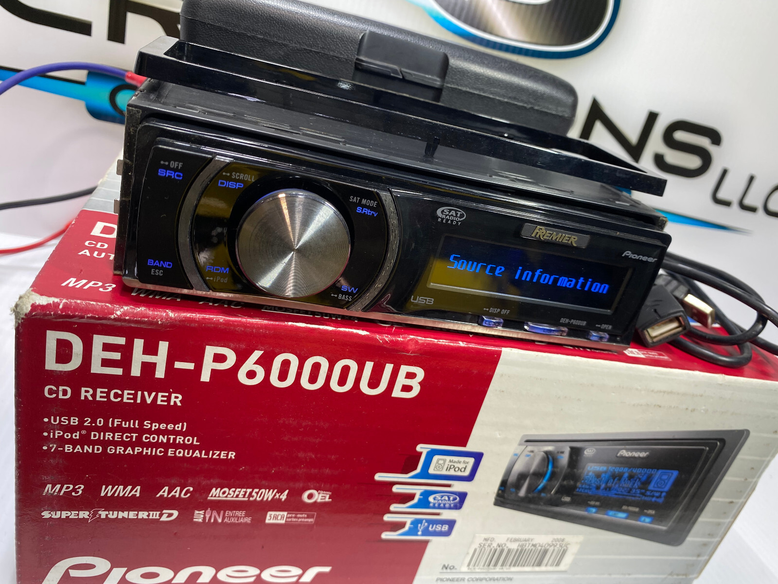 Pioneer DEH-P6000UB (Premier) CD Player/USB In Dash Receiver
