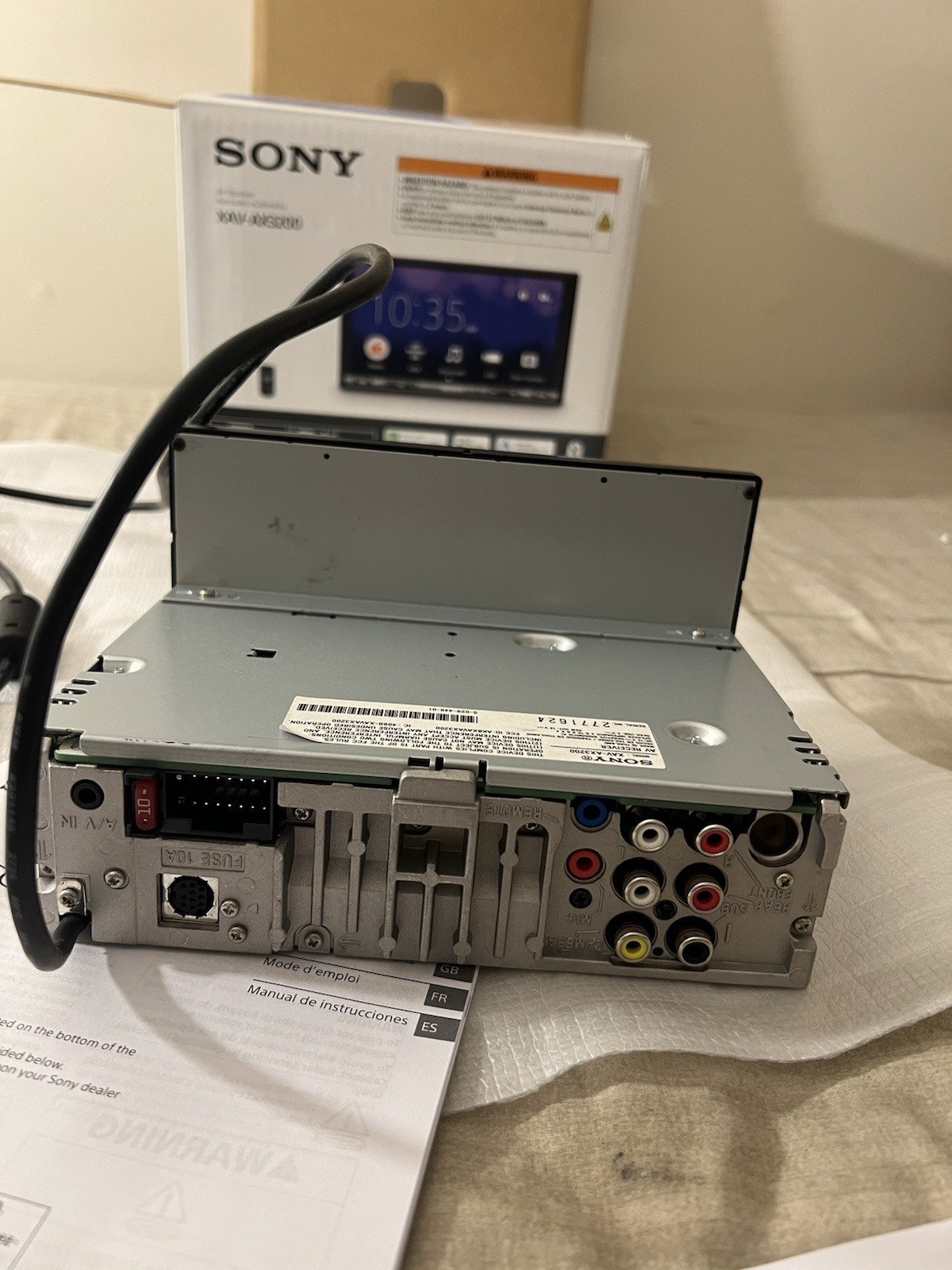 Sony XAV-AX3200 AV Multi Media Receiver FOR PARTS OR REPAIR Radio Cycles On/Off