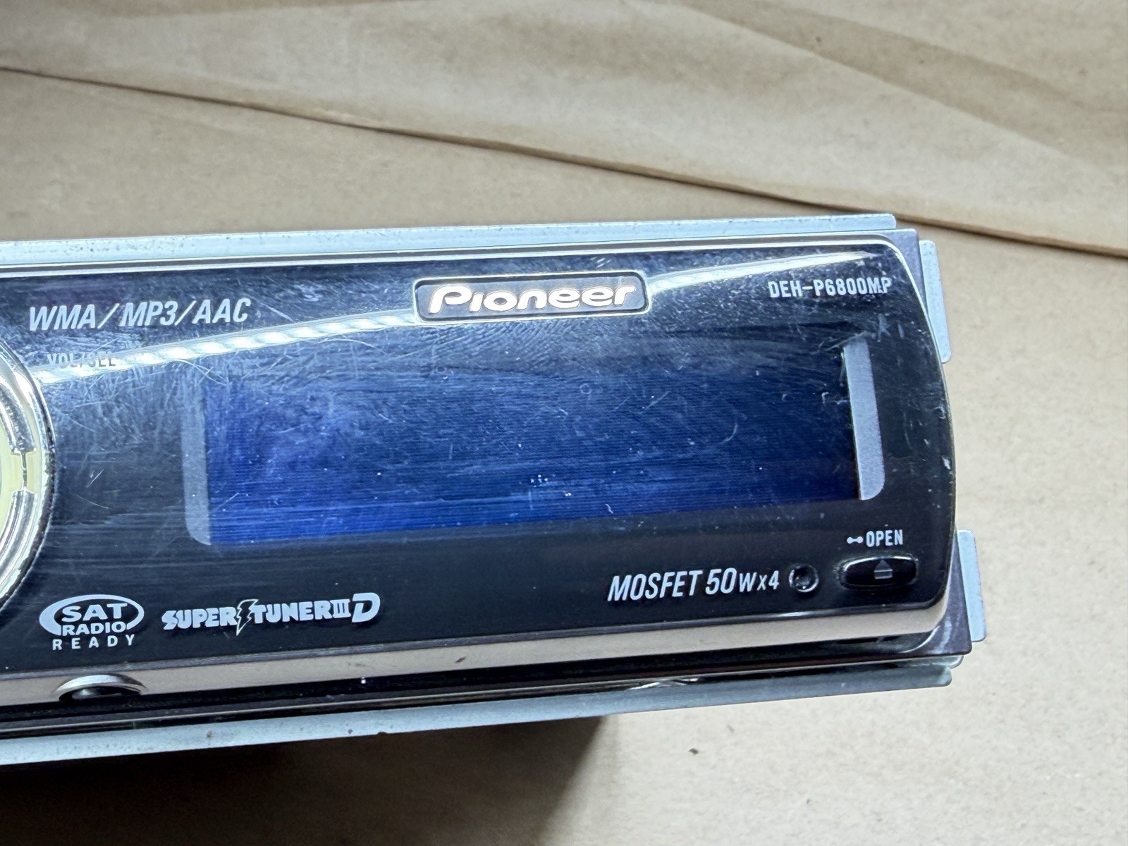 Pioneer DEH-P6800MP Car Stereo CD MP3 Player *Damaged* FOR PARTS AS IS