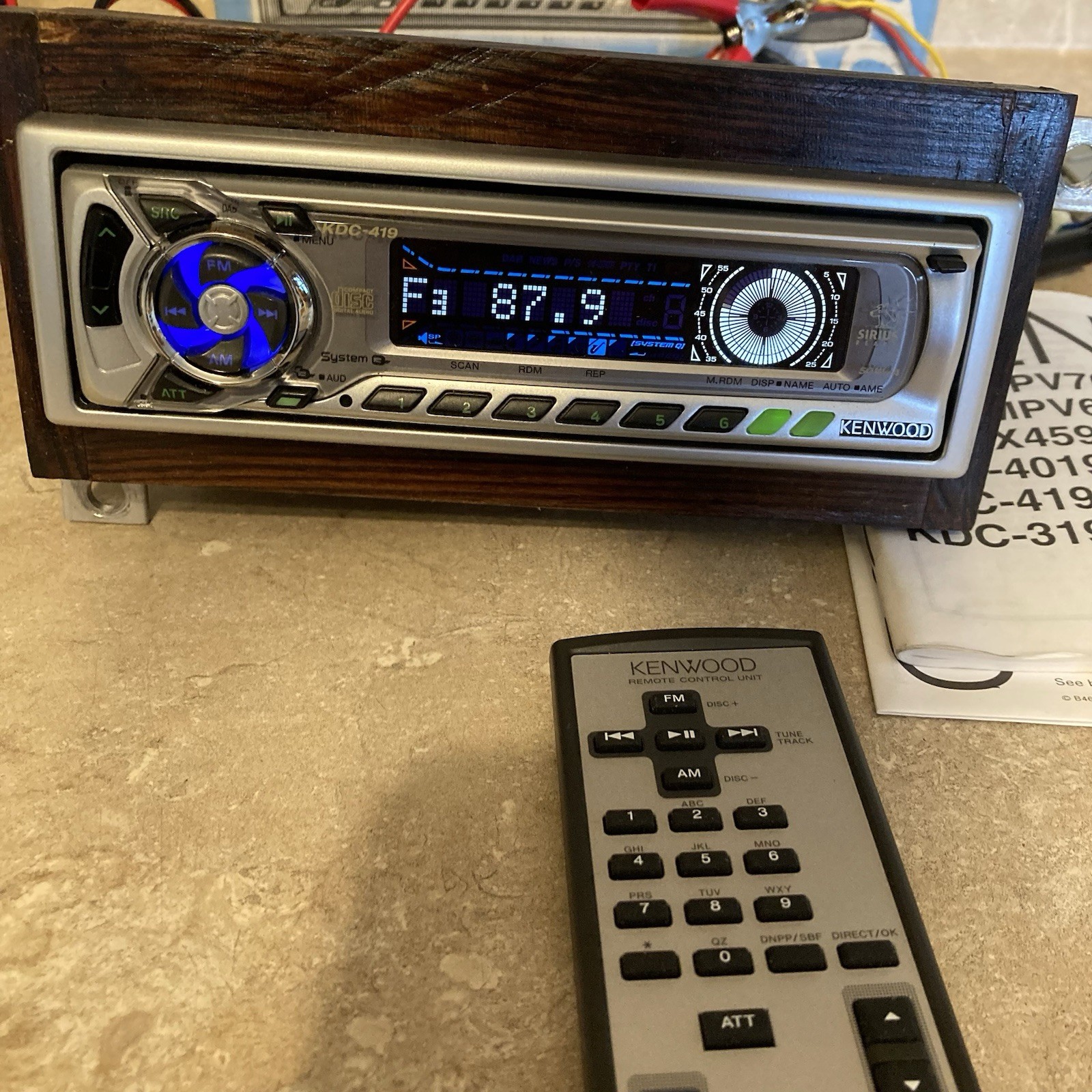Kenwood KDC-419 CD Receiver Car Stereo w/ Remote Instruction Manual Box Tested