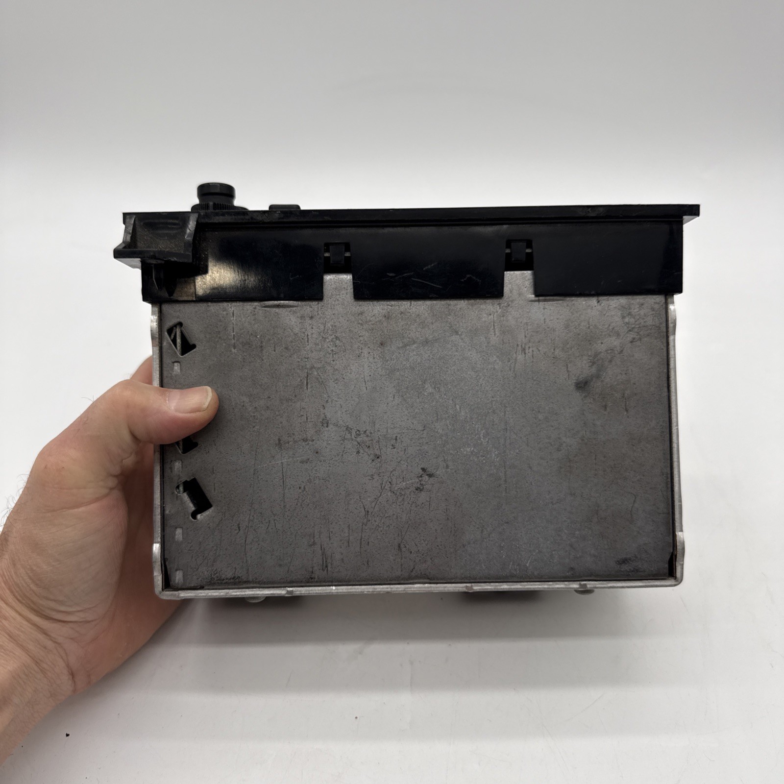 Chrysler Dodge Mopar OEM In Dash Car AM-FM Stereo Audio #5269411